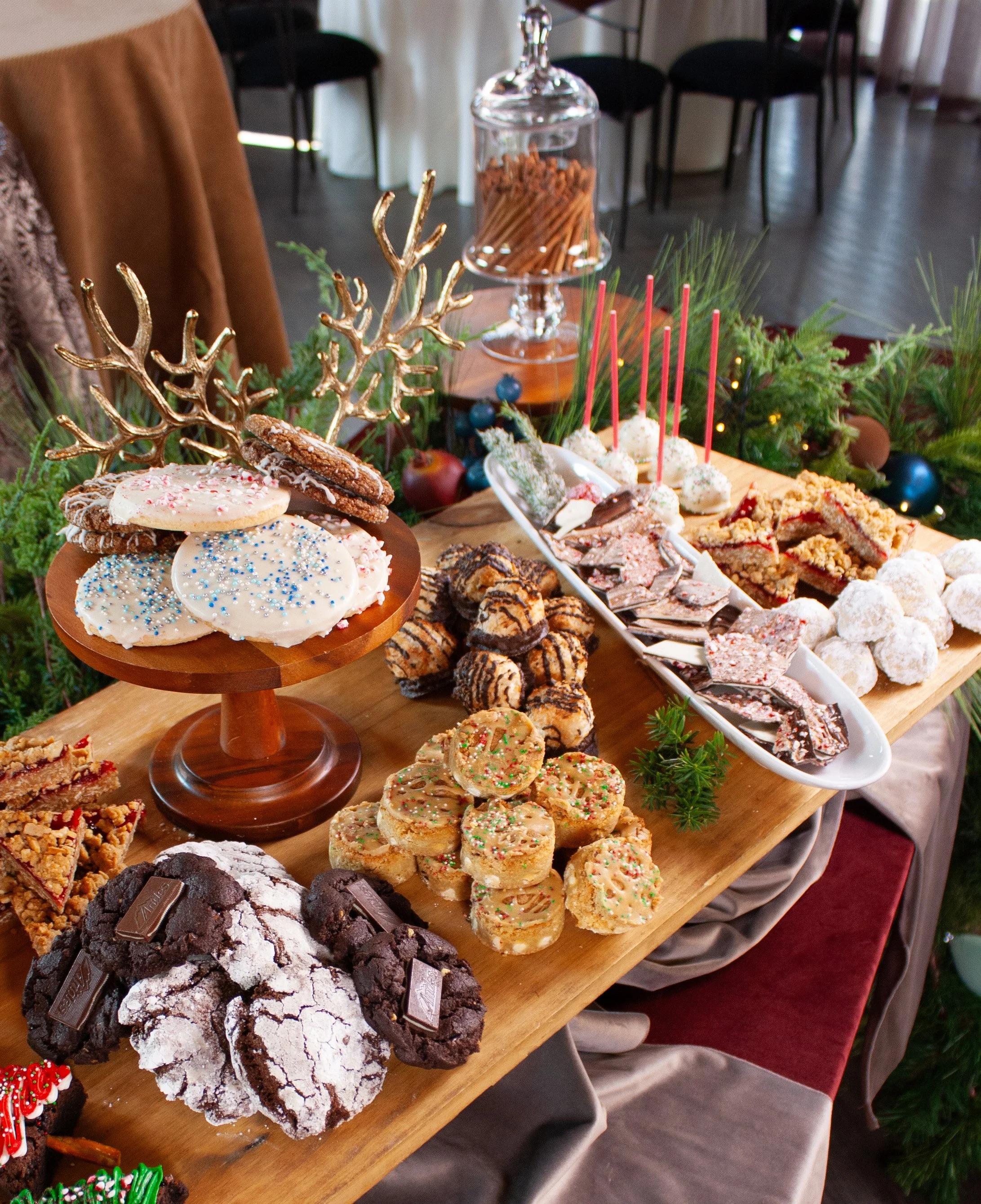 DESSERTS-TC-Photoshoot-Holiday-Desserts-ElaineBell-Display-01-MOBILE.jpg