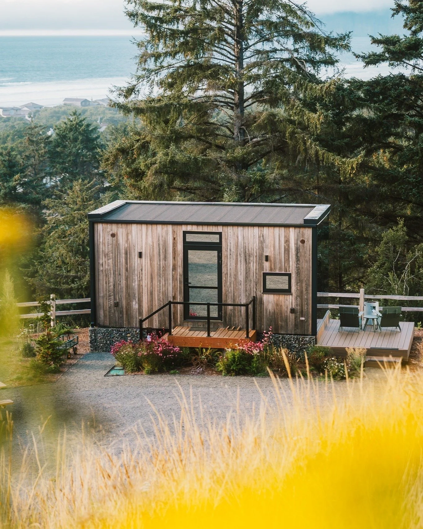 Weekday reset, anyone? 🌊🌲

We have a few open stays at Two Capes this week &mdash; quiet mornings in the trees, long beach walks at Tierra Del Mar, and sunsets that feel like you planned them (you didn&rsquo;t).

Midweek on the coast hits different