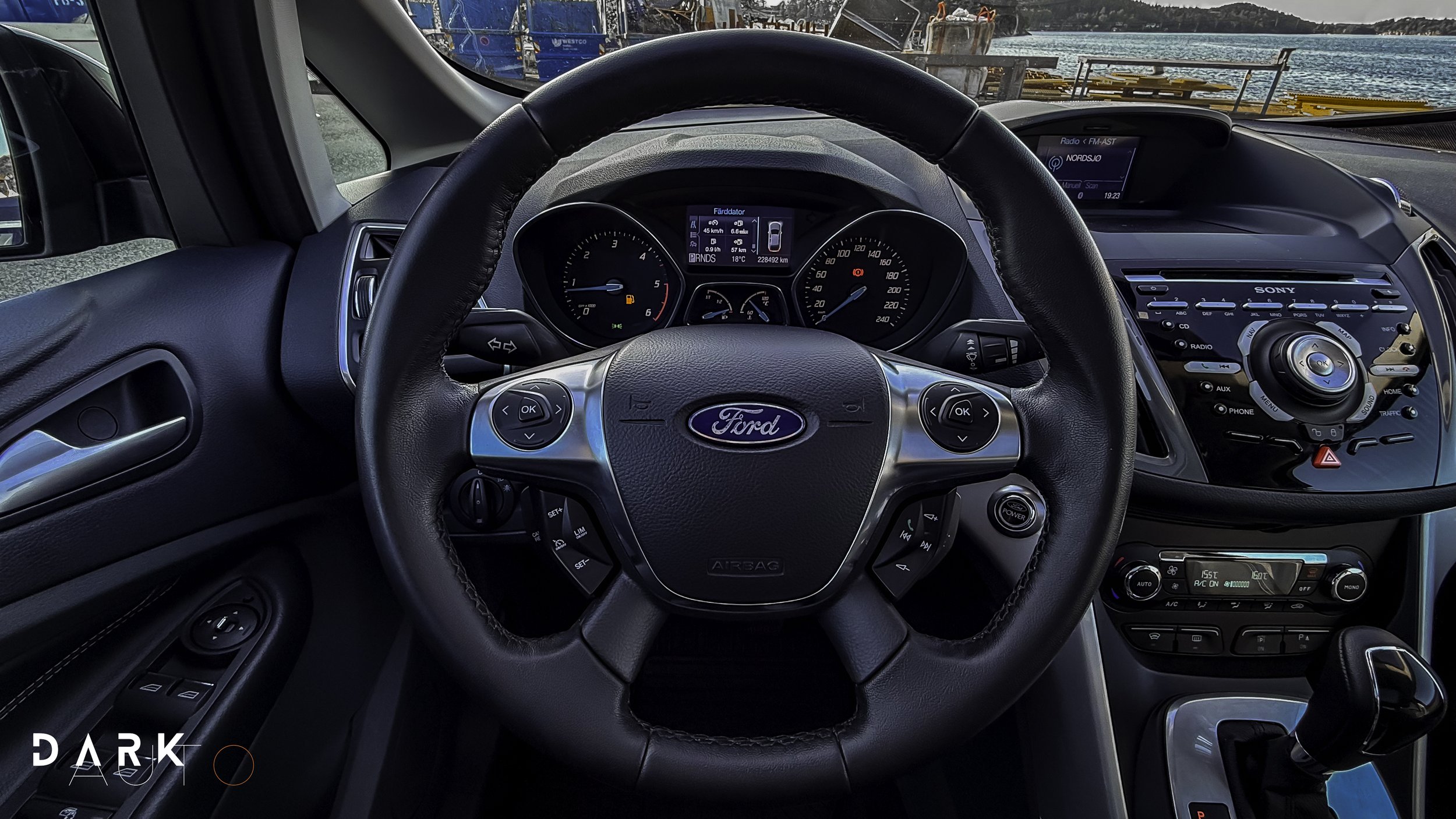 FORD C-MAX-93.jpg