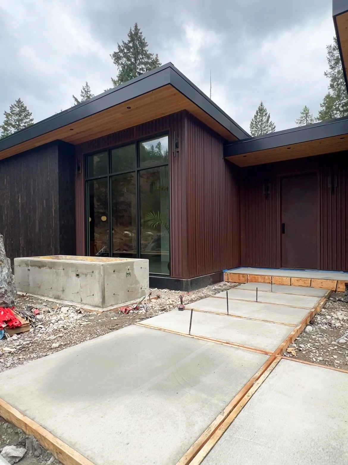 Custom mountain home coming soon to Lakeside!

#lyonsbuilt #customhomebuilder #customhomes #westernliving