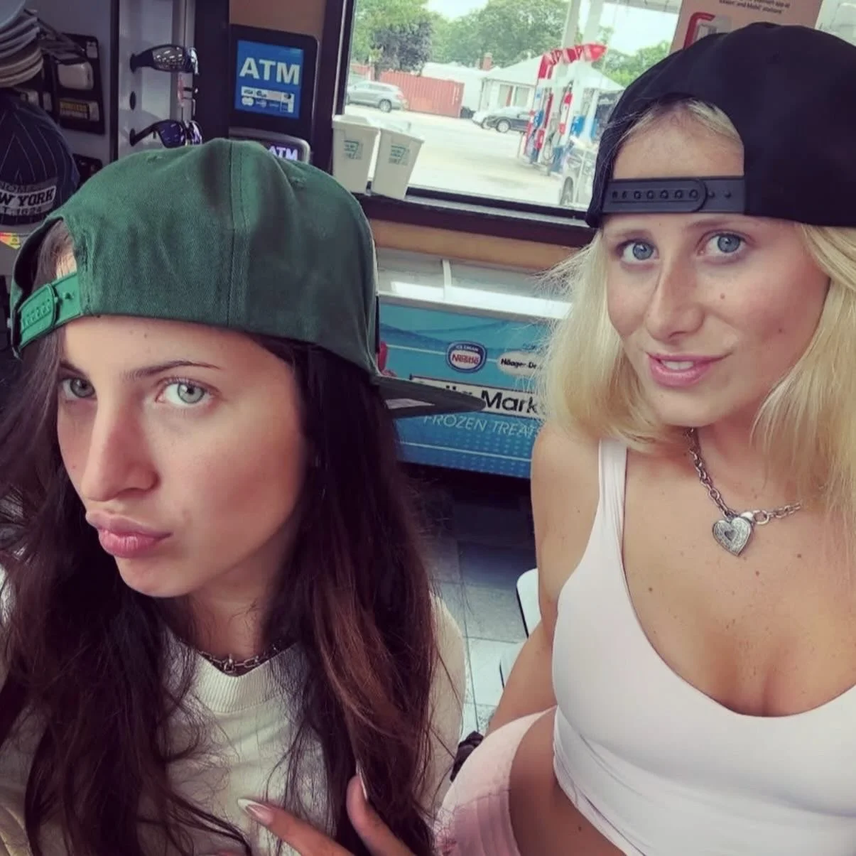 BD3DC13B-3BC3-4B55-849F-0B43E70388F1 2.JPG