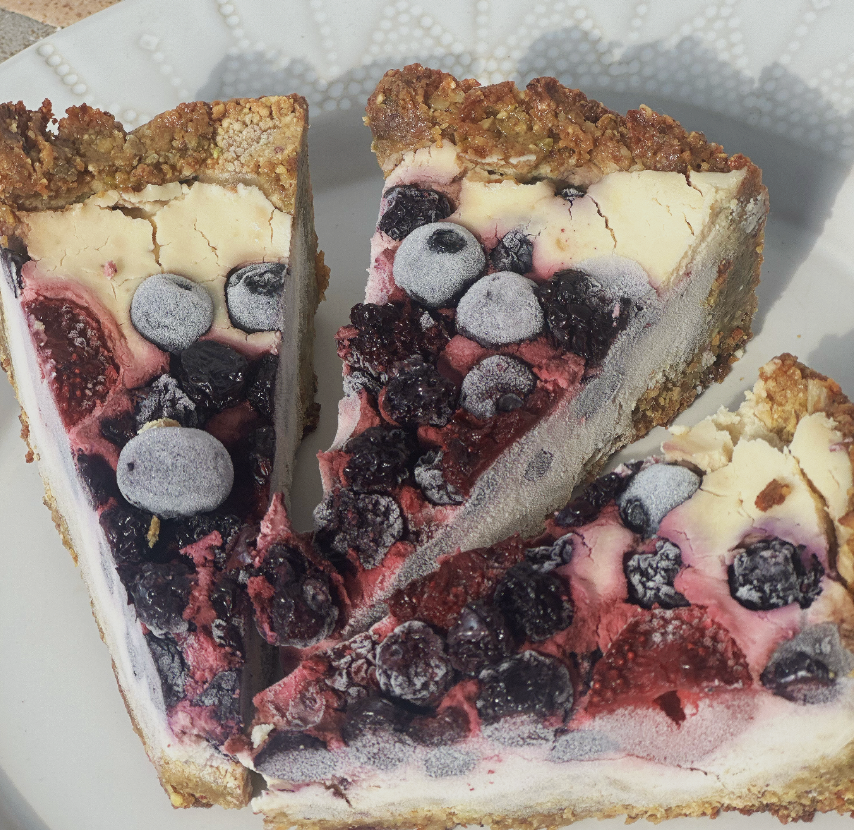 Pistachio-Crusted Berry Ricotta Cheesecake