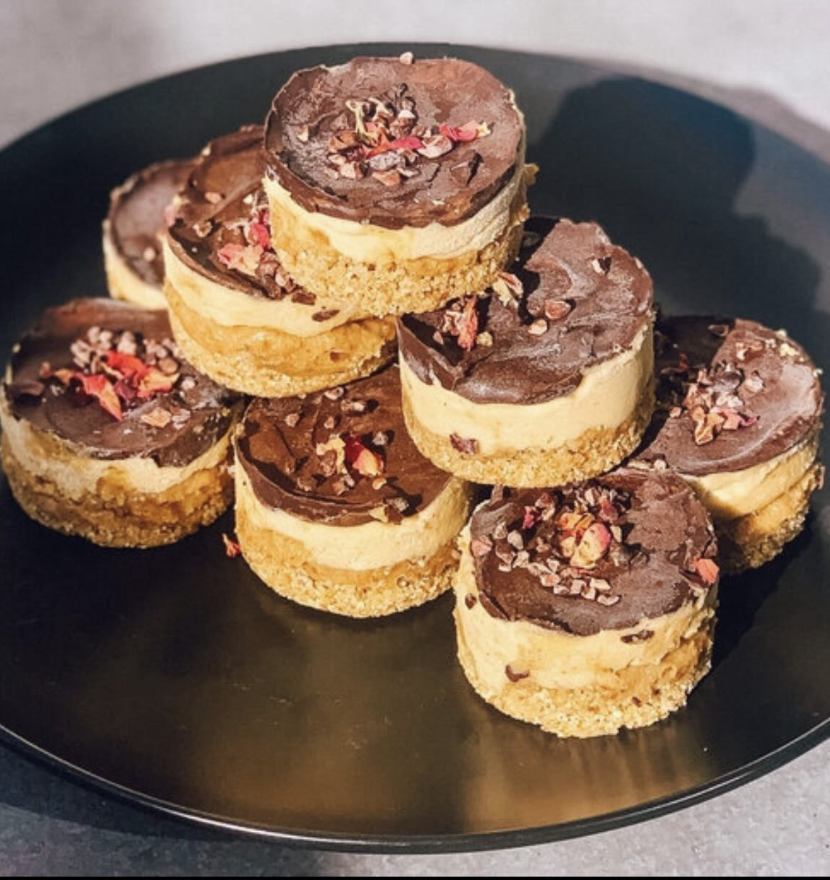 Butterscotch Caramel Mini Cheesecakes