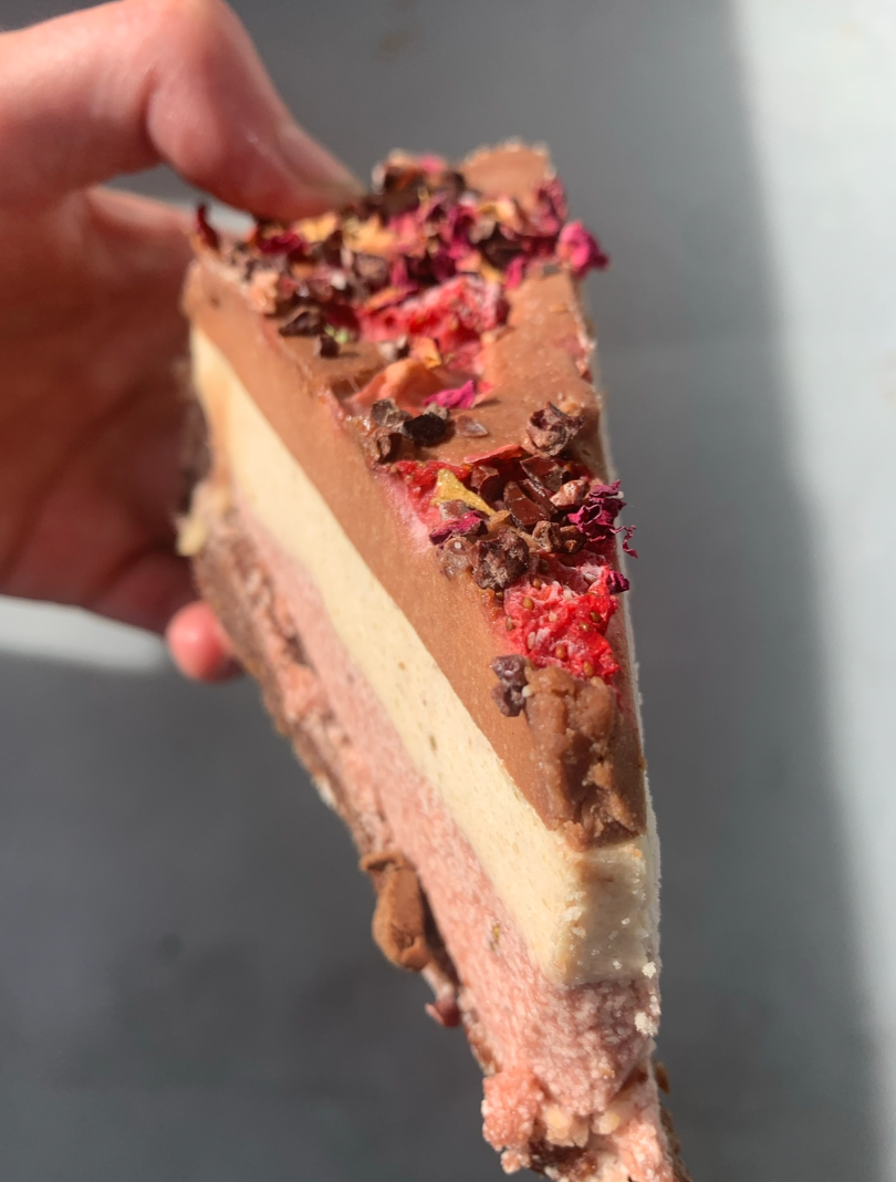 Raw neapolitan Cake and raw neapolitan brownies 
