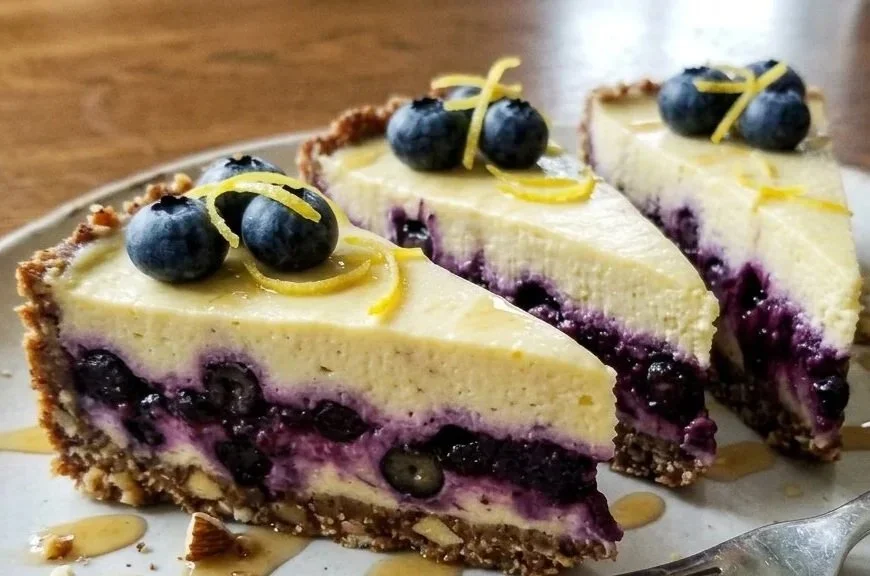 Lemon &amp; Blueberry Cheesecake slices