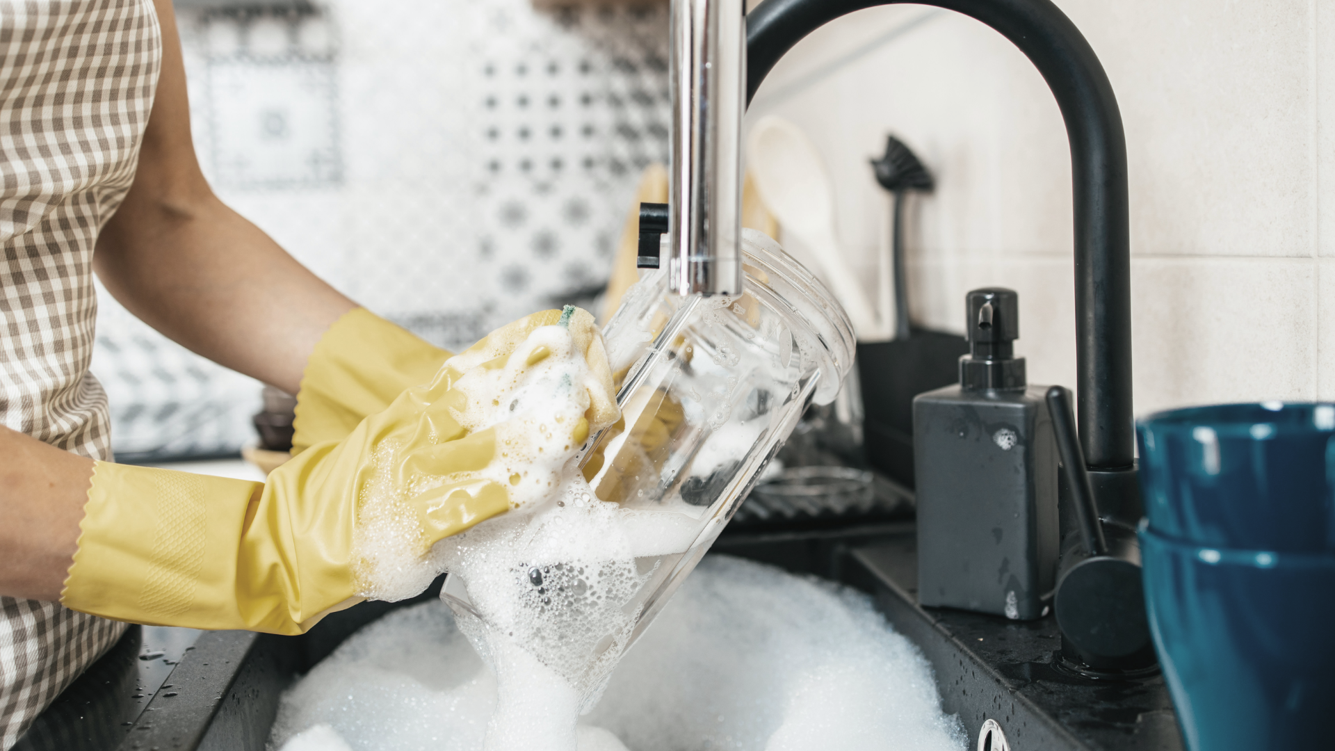Seeking Private Housekeepers (Full-Time) – Beverly Hills, CA