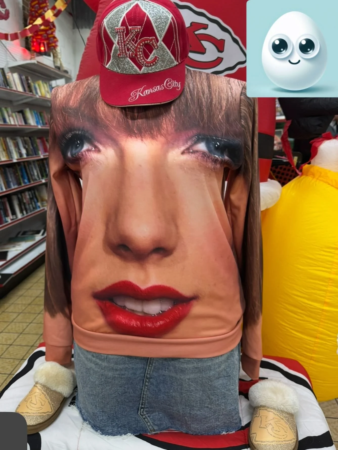 Plenty of wonderings about this ensemble(?!) while thrifting. Please help me caption this one. #thewonderingeggs #thrifting