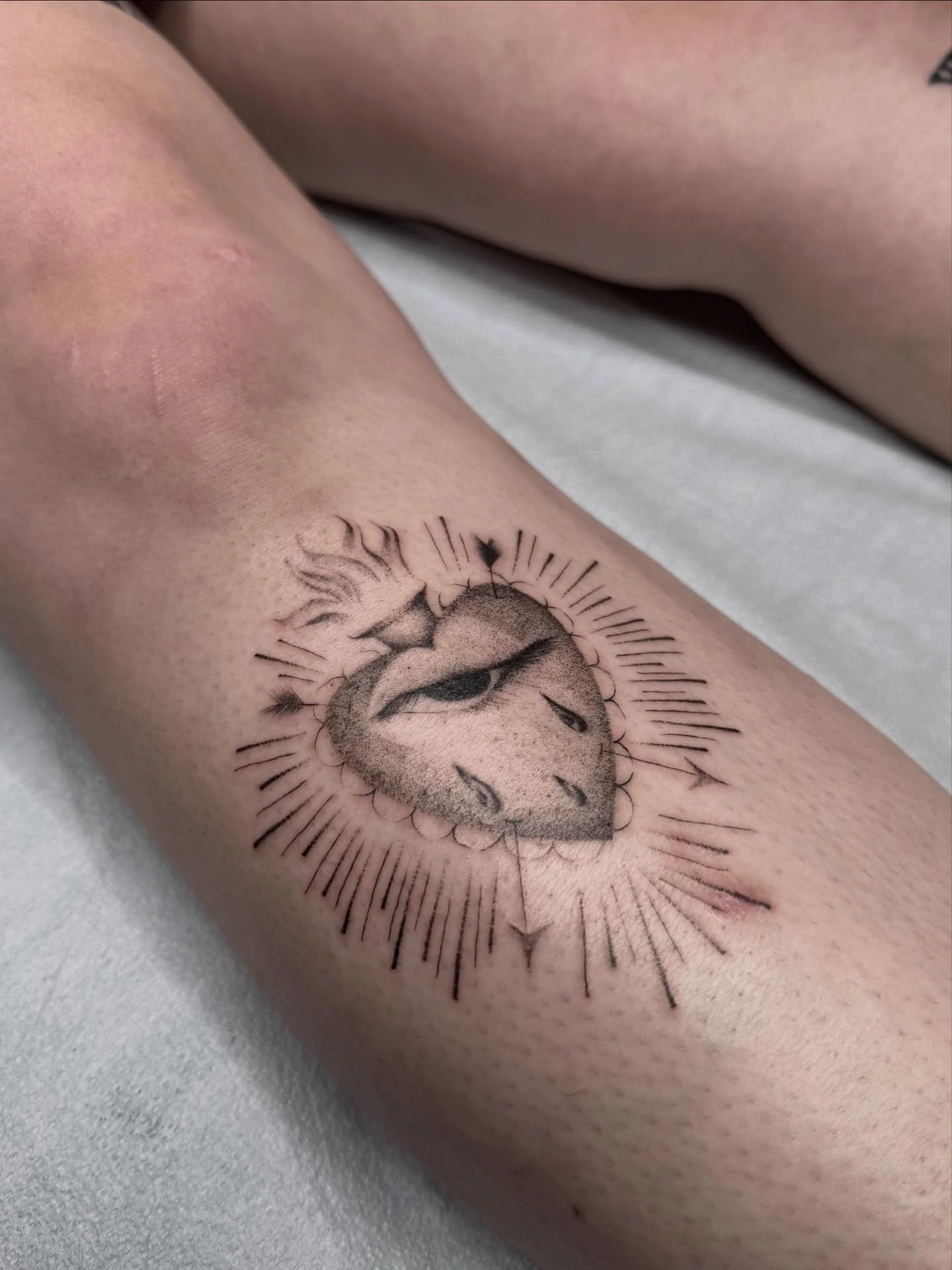 More of these please!! 
Booking Chicago for September and October 
Dm me :) 
.
.
.
#qttr #chicagotattoo #nyctattoo