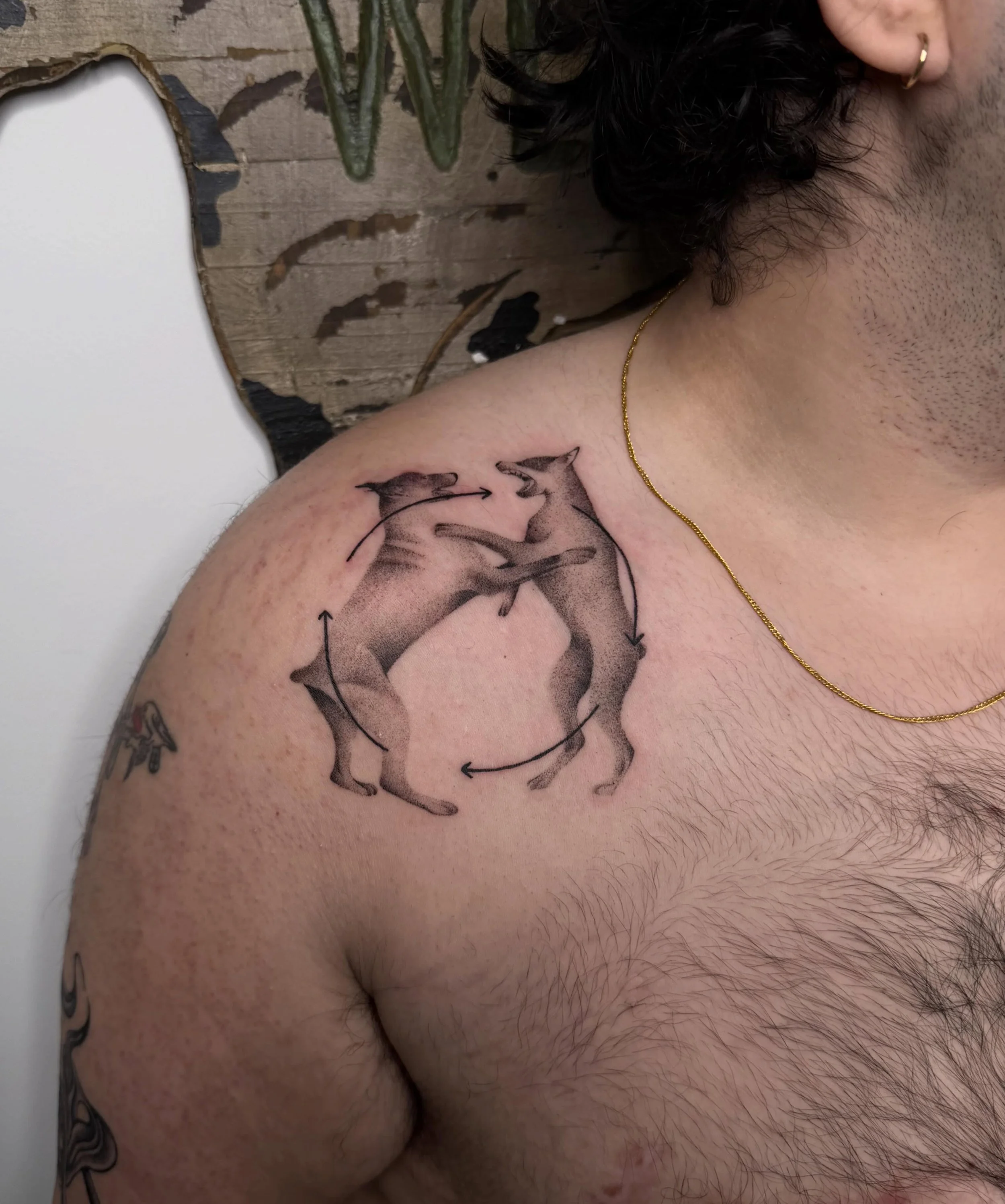 The cycle consumes us
.
.
Booking Chicago 
.
.
.
#qttr #chicagotattoo