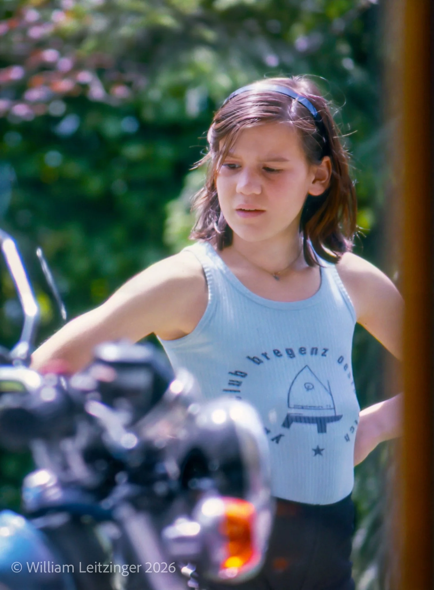 1977-Portrait-Family-Austria-Bregenz-Monica_Koenig_&_Motorbike-01-(Copyright).jpg