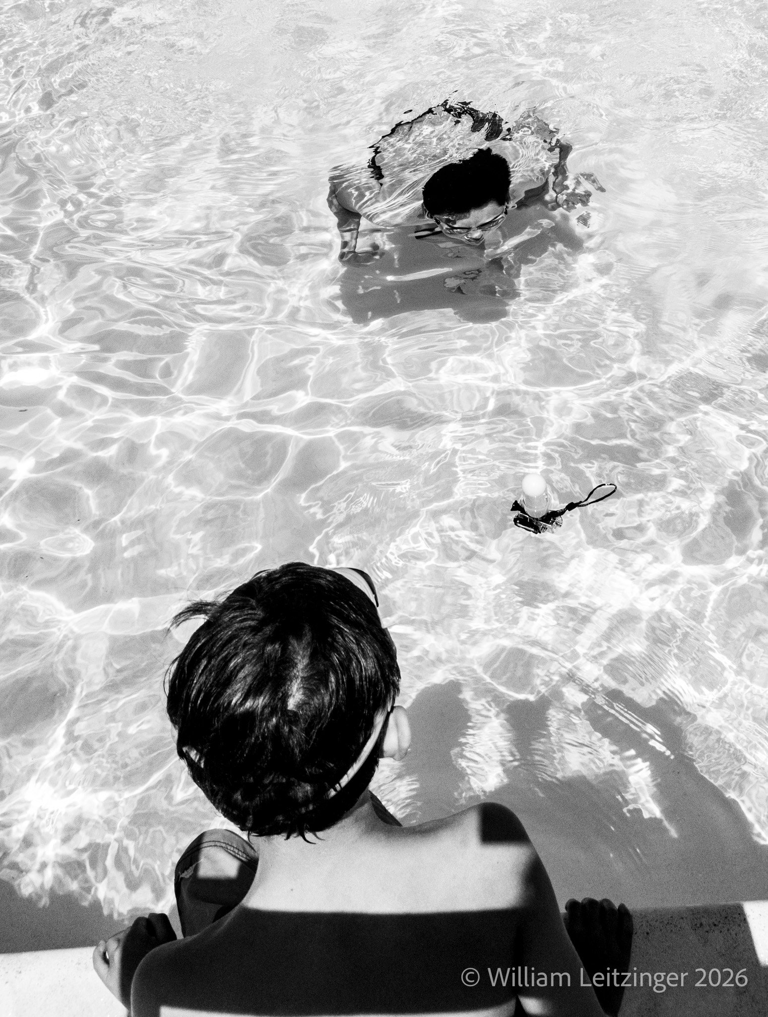 20180823-Family-Abstract-DE-Bethany_Beach-Will_Swimming_Underwater-3233-B&W-(Copyright).jpg