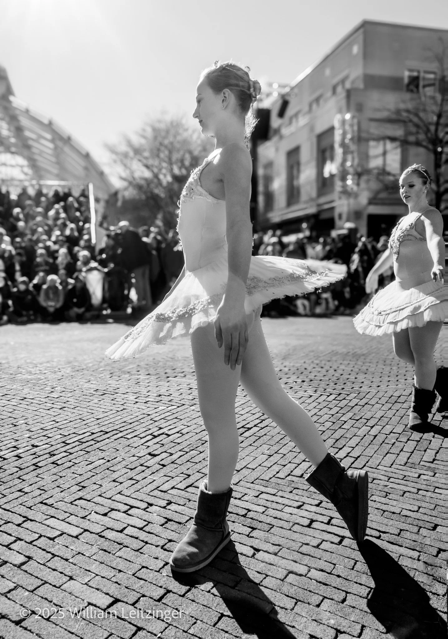 20171124-Urban-Event-VA-Reston-Child_Ballerina_in_Christmas_Parade-01-B&W-(Copyright).jpg