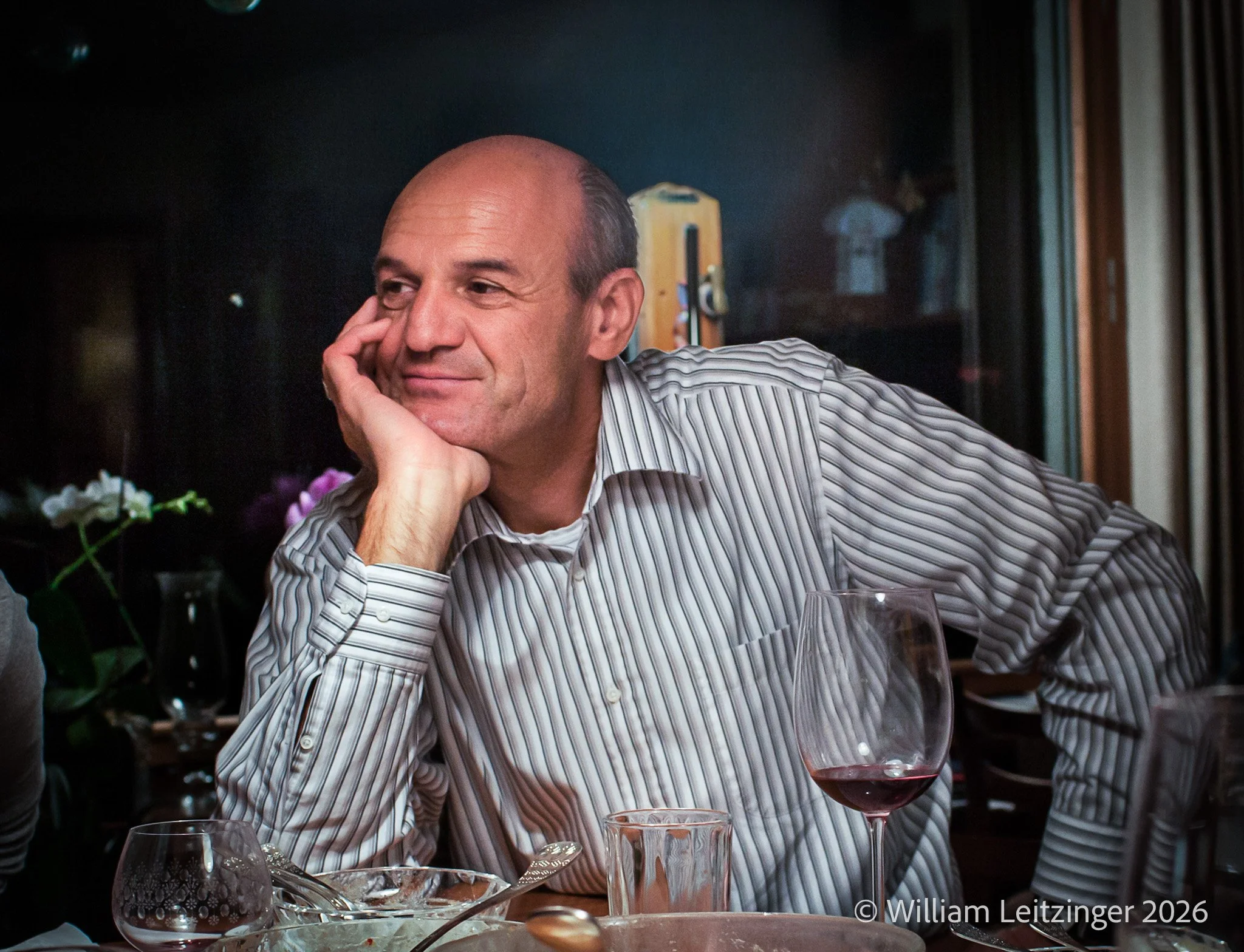 2010-Portrait-Austria-Klaus_Koenig-013-AI_Removed_Background_Lights-(Copyright).jpg
