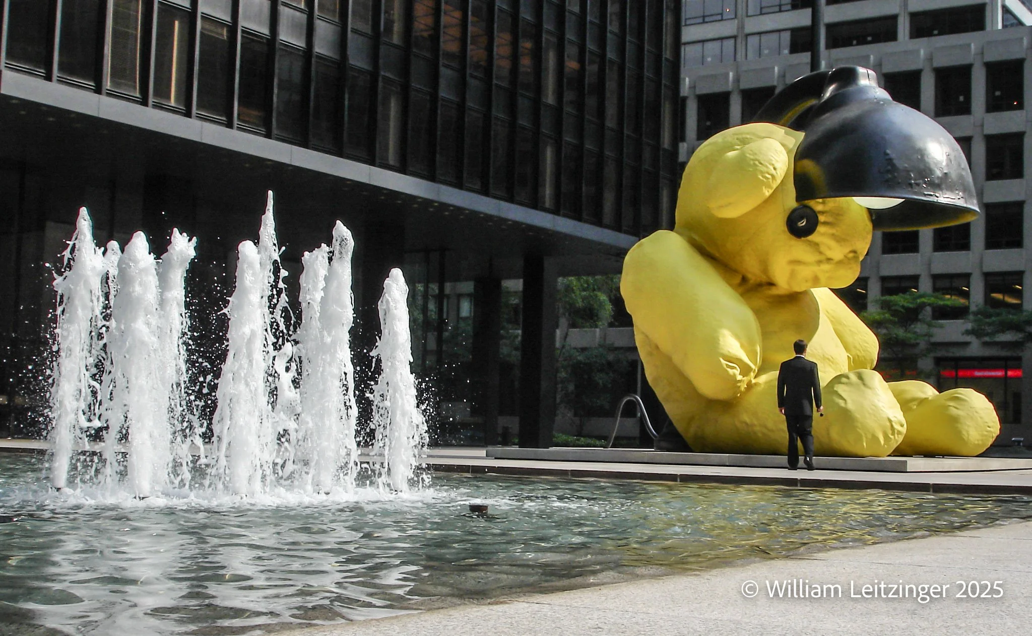 Photo_7-20110611-Urban-NY-New_York_City-Yellow_Rabbit_&_Man_a_Suit-(Copyright).jpg