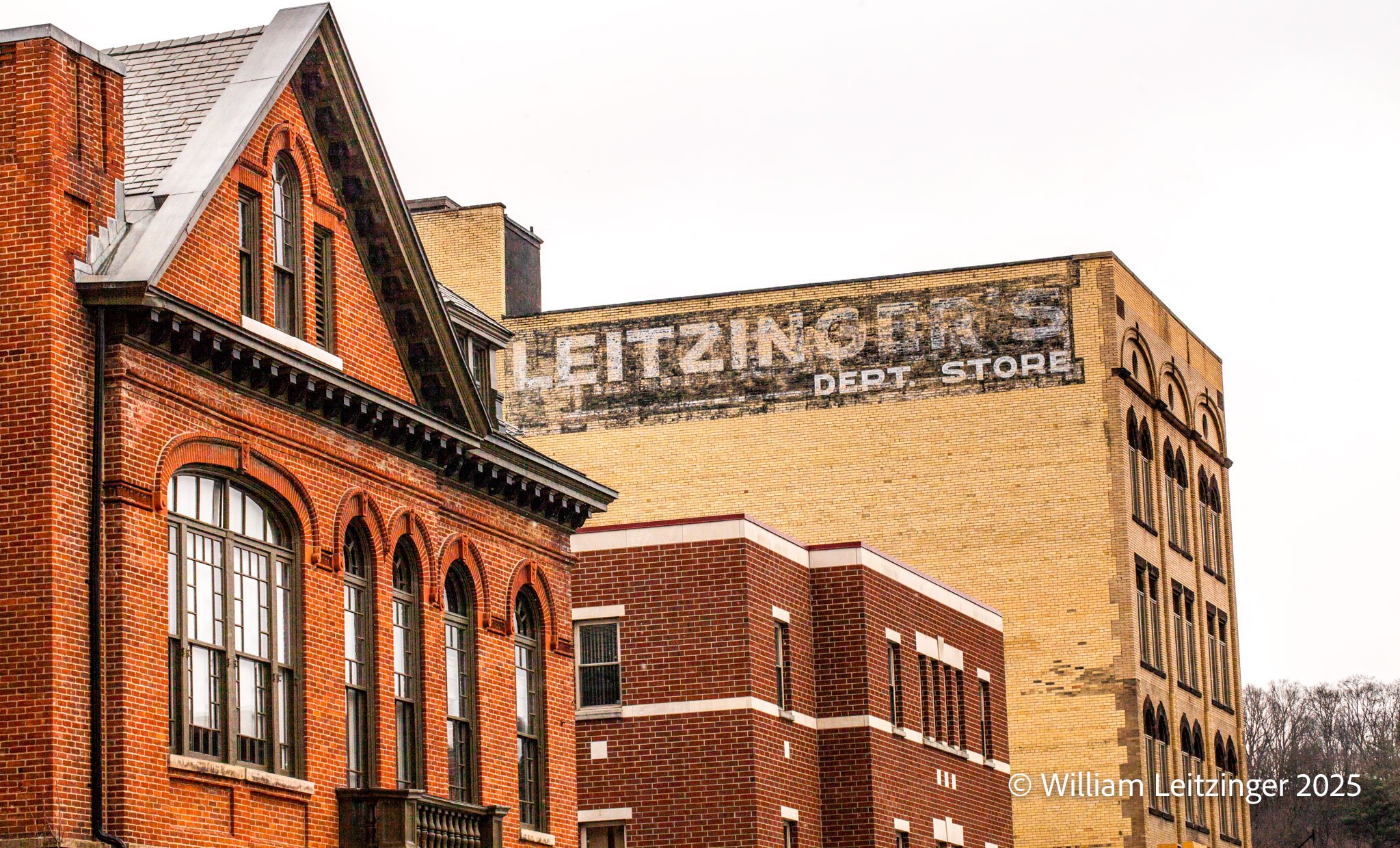 20151219-Small-Town-PA-Clearfield-Leitzinger_Sign_Painted_on_Side_of_Building-01-(Copyright).jpg