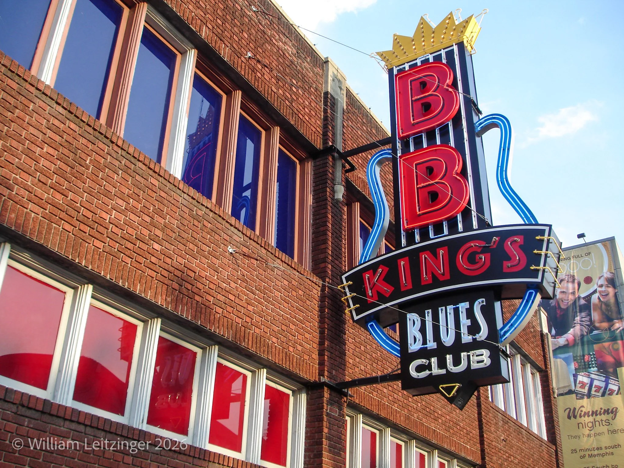 20100531-Urban-TN-Memphis-BB_King's_Blues_Club_Sign-01-(Copyright).jpg