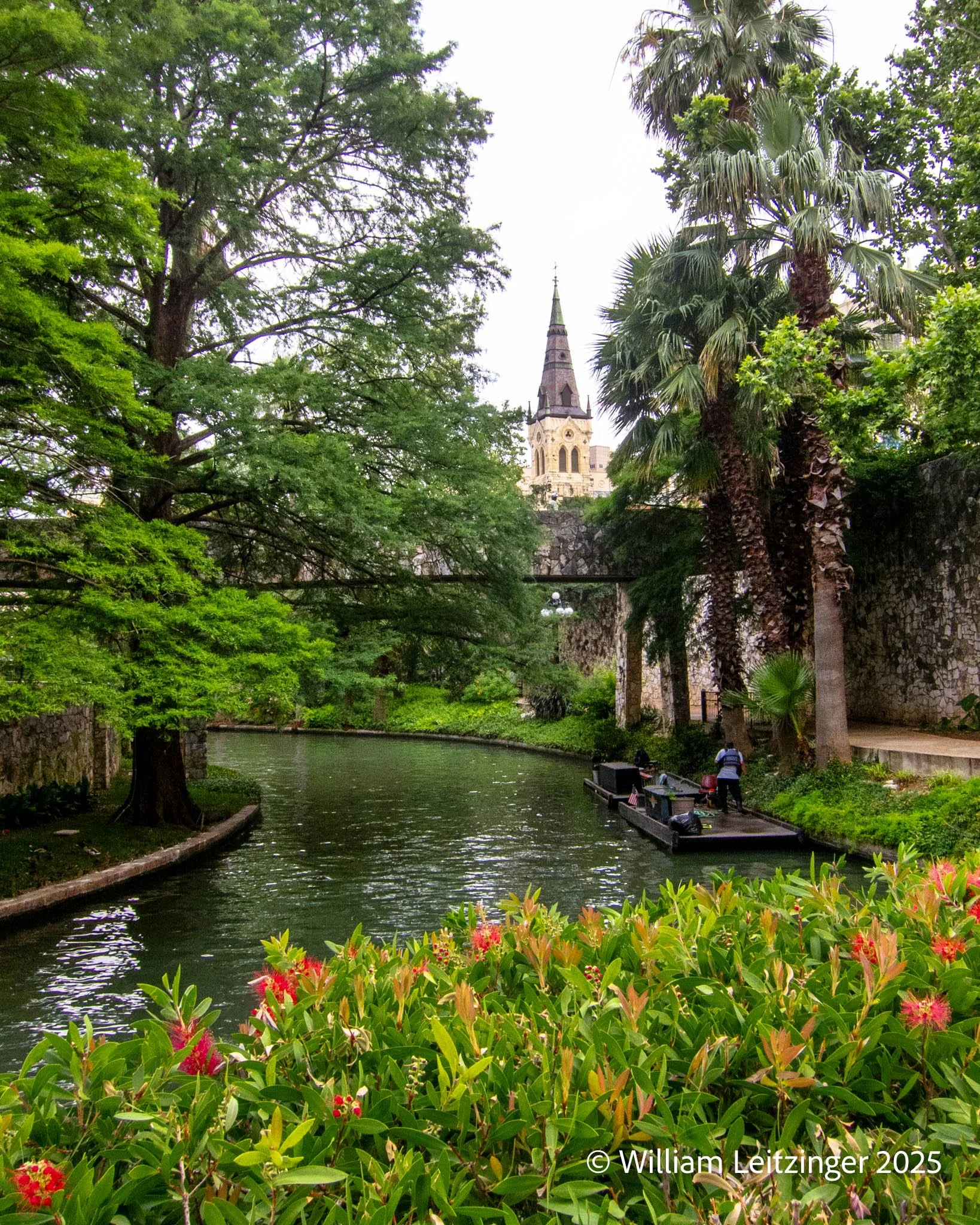20160613-Landscape-Urban-Garden-TX-San_Antonio-Canal_&_Church_in_Background-01-(Copyright).jpg