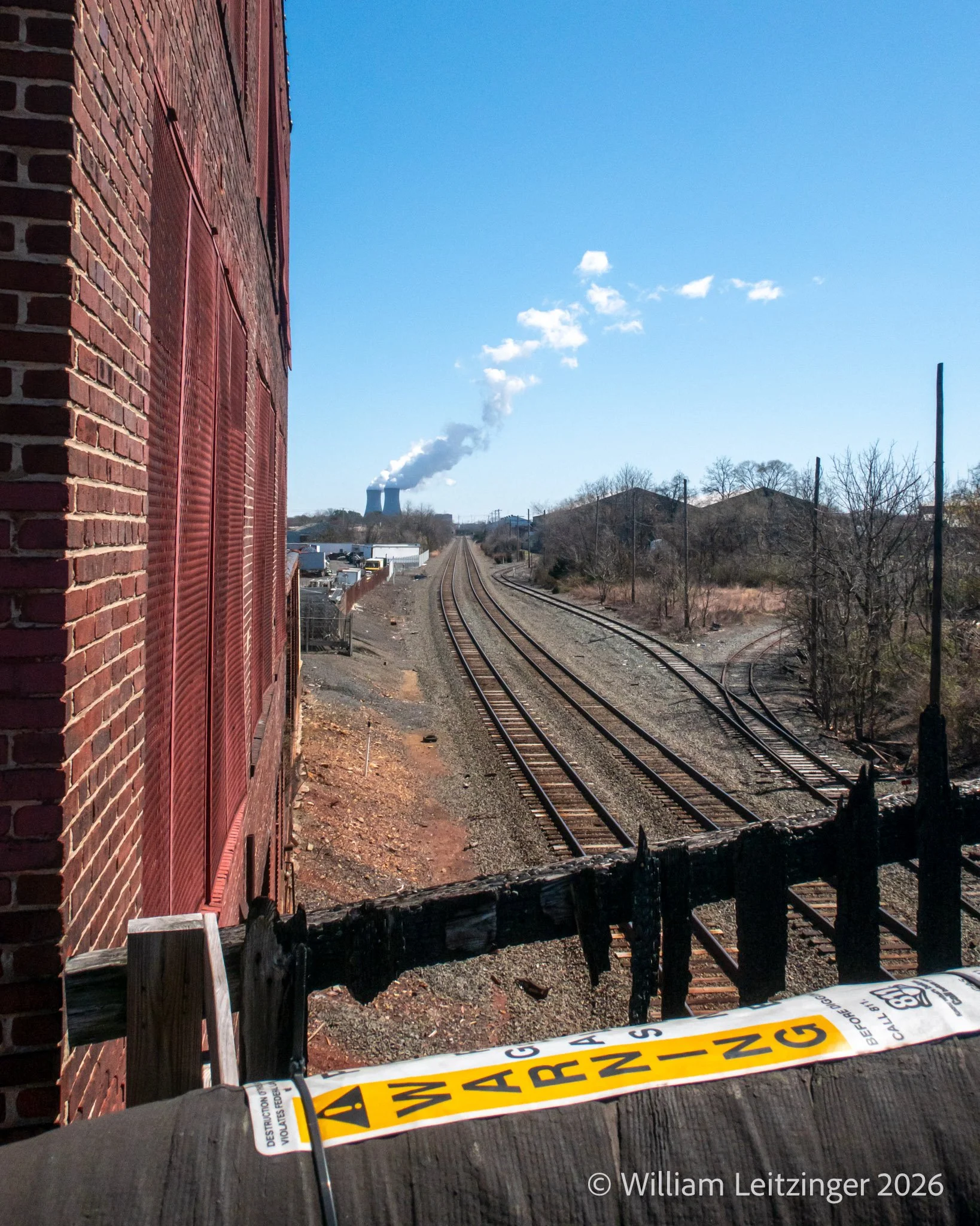 20240324-Landscape-Urban-PA-Pottstown-Burned_Fence_with_Warning_Sign_Above_Railroad_Tracks-82-(Copyright).jpg