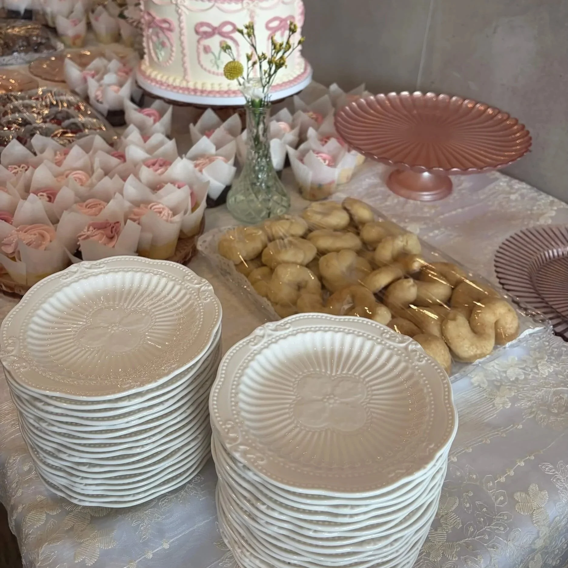 Dessert+Table+with+Stacked+White+Plates+Betty.jpg
