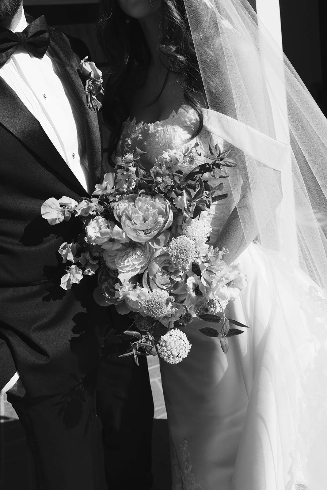  Light and shadows fall on the bridal bouquet. Digital. 