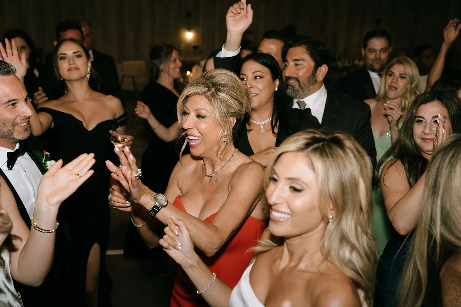 wedding dancing candid photos documentary style flash photo