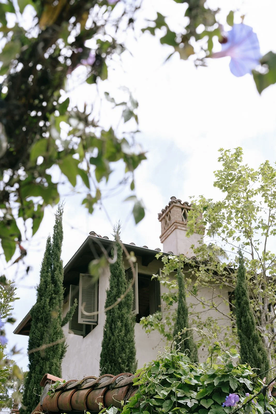 The bride's flowery childhood home