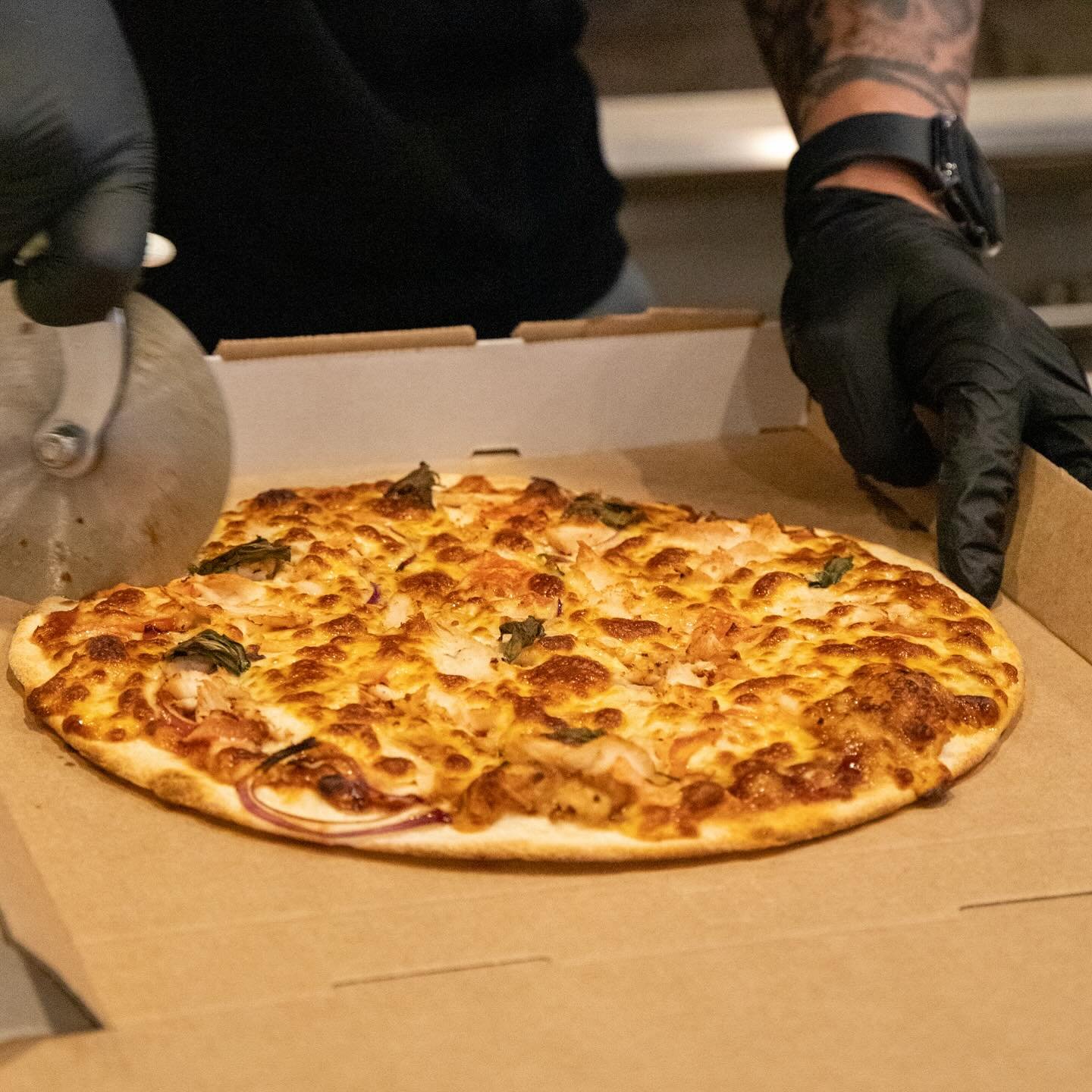 Thin and crispy, there&rsquo;s no other way 👏🏼