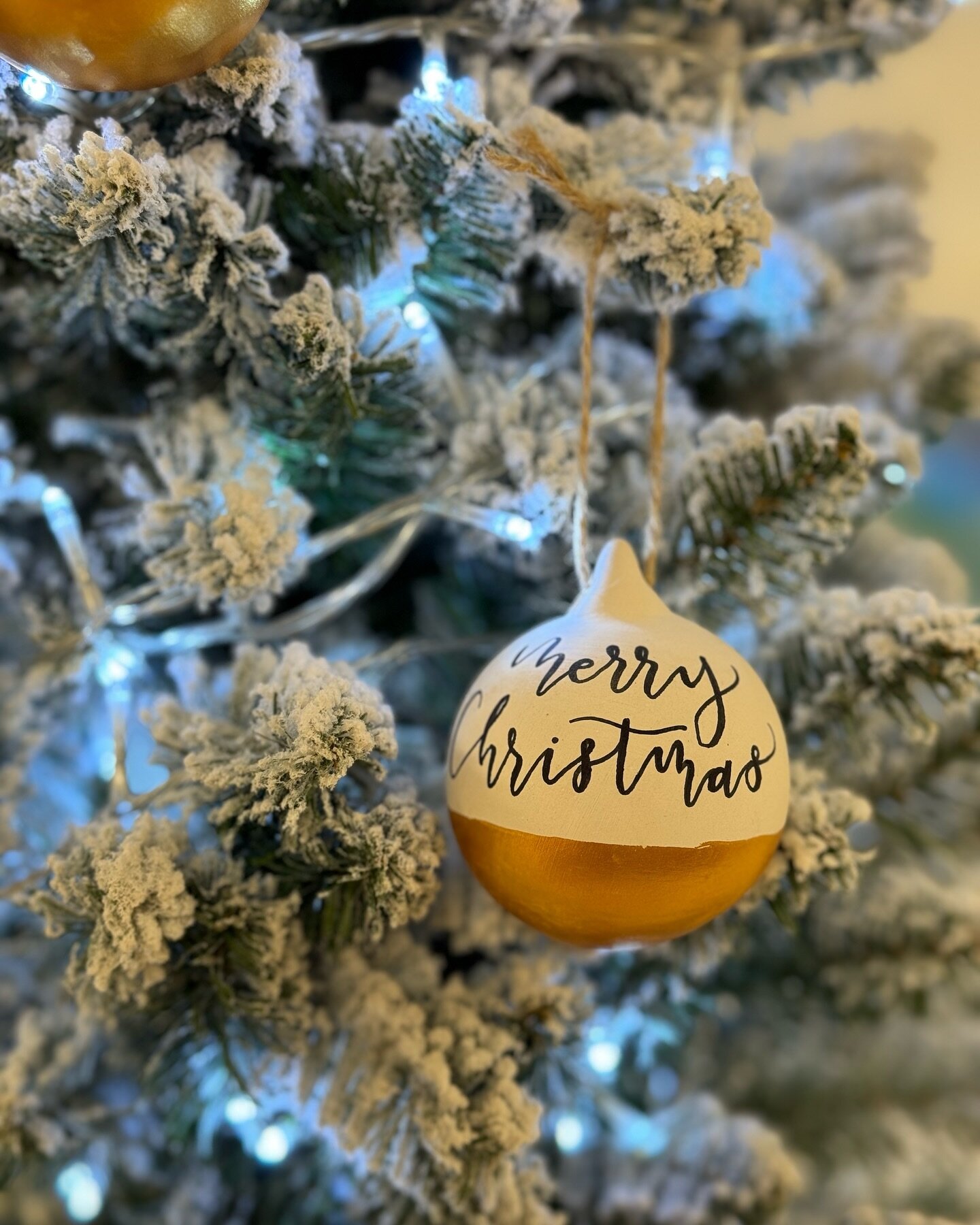 Social Media never stops&hellip; but we are taking a well earned break! Now officially out of office until the New Year. 

Merry Christmas from all at team Seaglow! 🎄🌊

P.s bauble by our talented friends @ink.and.ivy 🙌