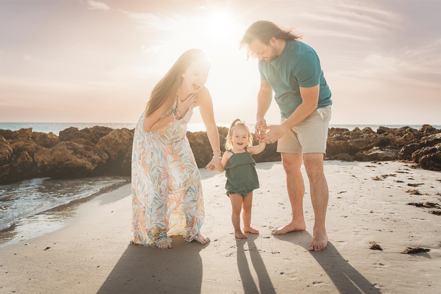 Capturing cherished moments by the sea, where moms shine as the true superheroes they are. 🌊💫 From laughter-filled beach walks to tender hugs under the sun, these snapshots reflect the beauty of motherhood in its purest form. 📸✨ #BeachFamilyPhotos