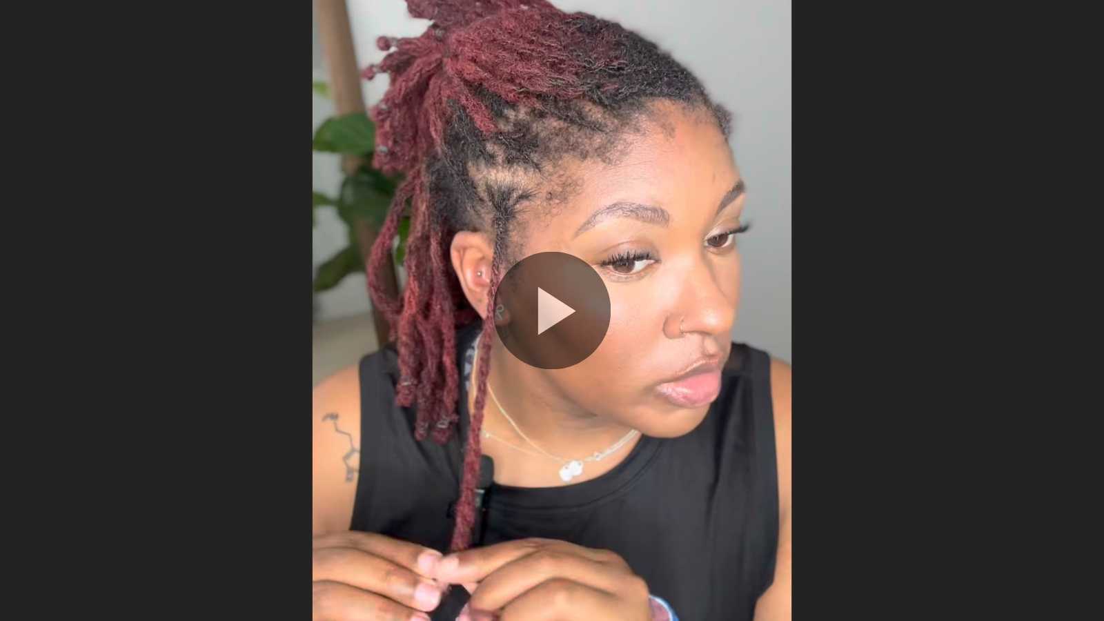 @naturallyriss _ twostrand locknot twists.png