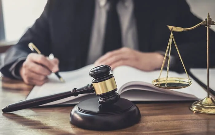 The big differences between civil and criminal law
