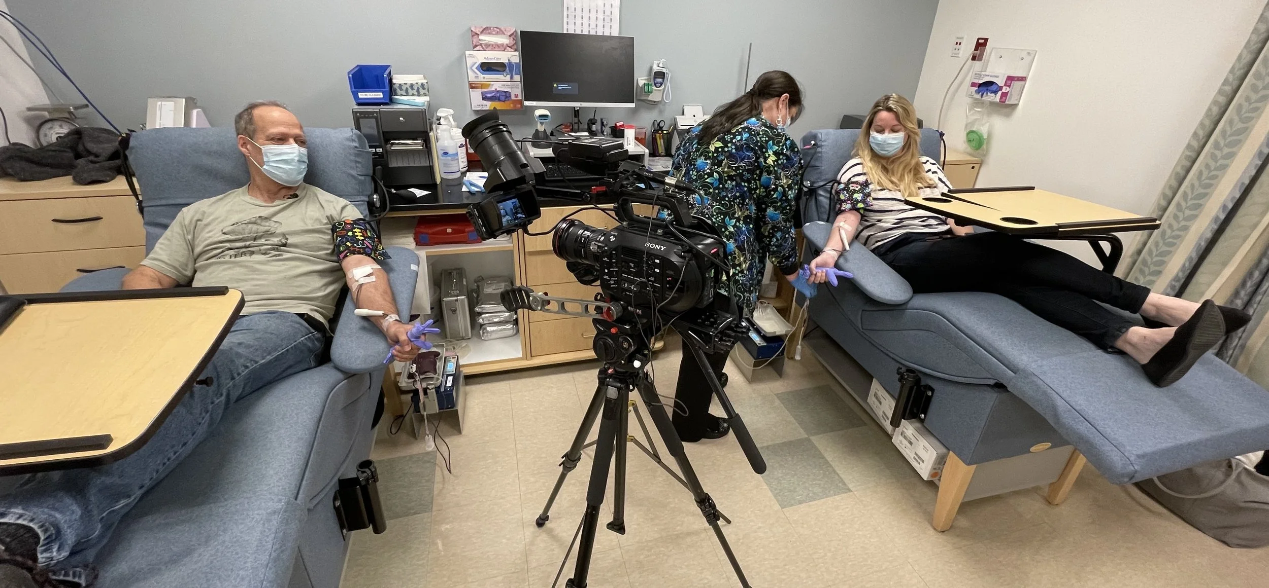  Sebastian Junger and Martha Shade donate blood at Cape Cod Hospital.
