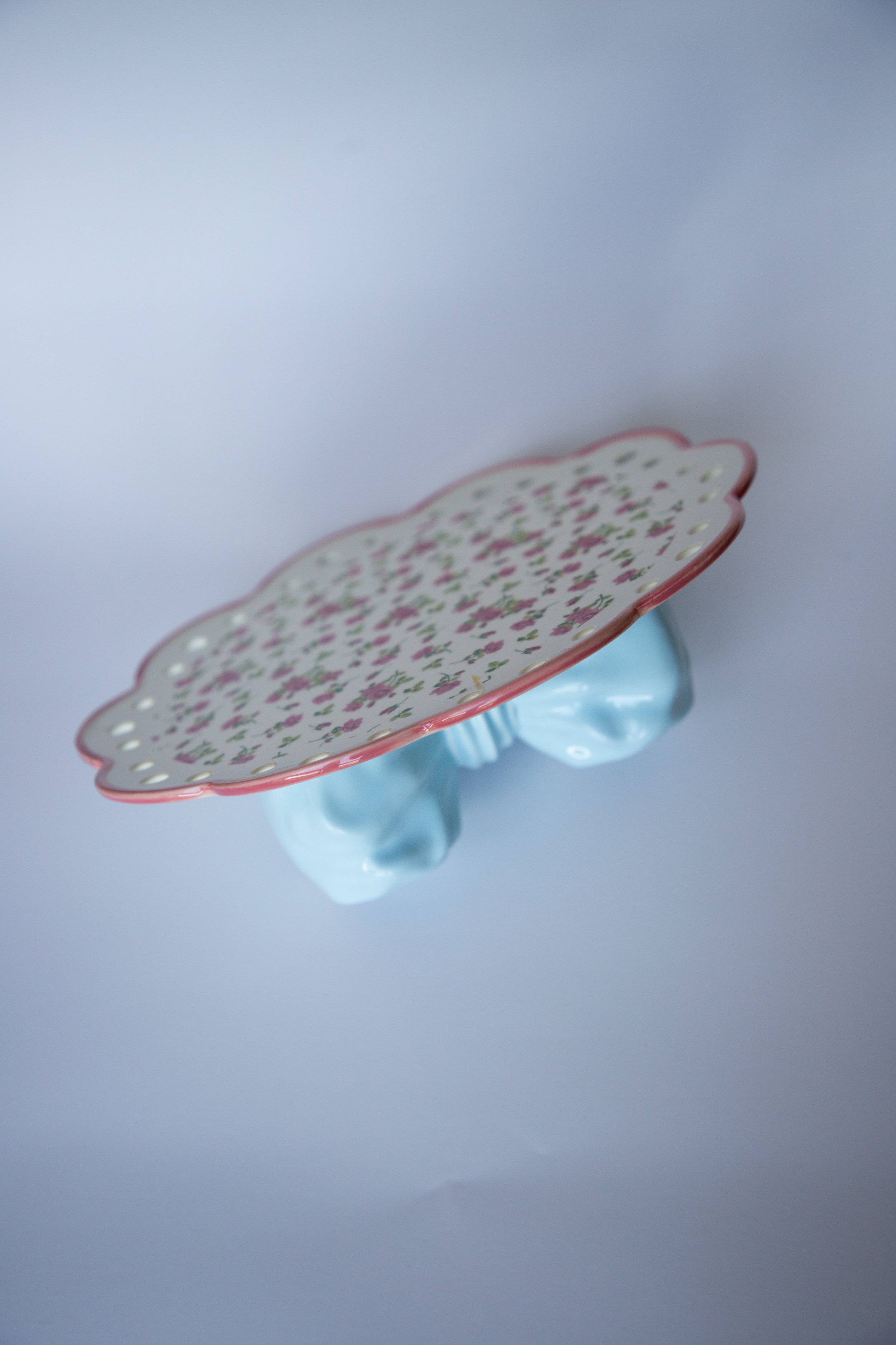 Bow Cake Platter