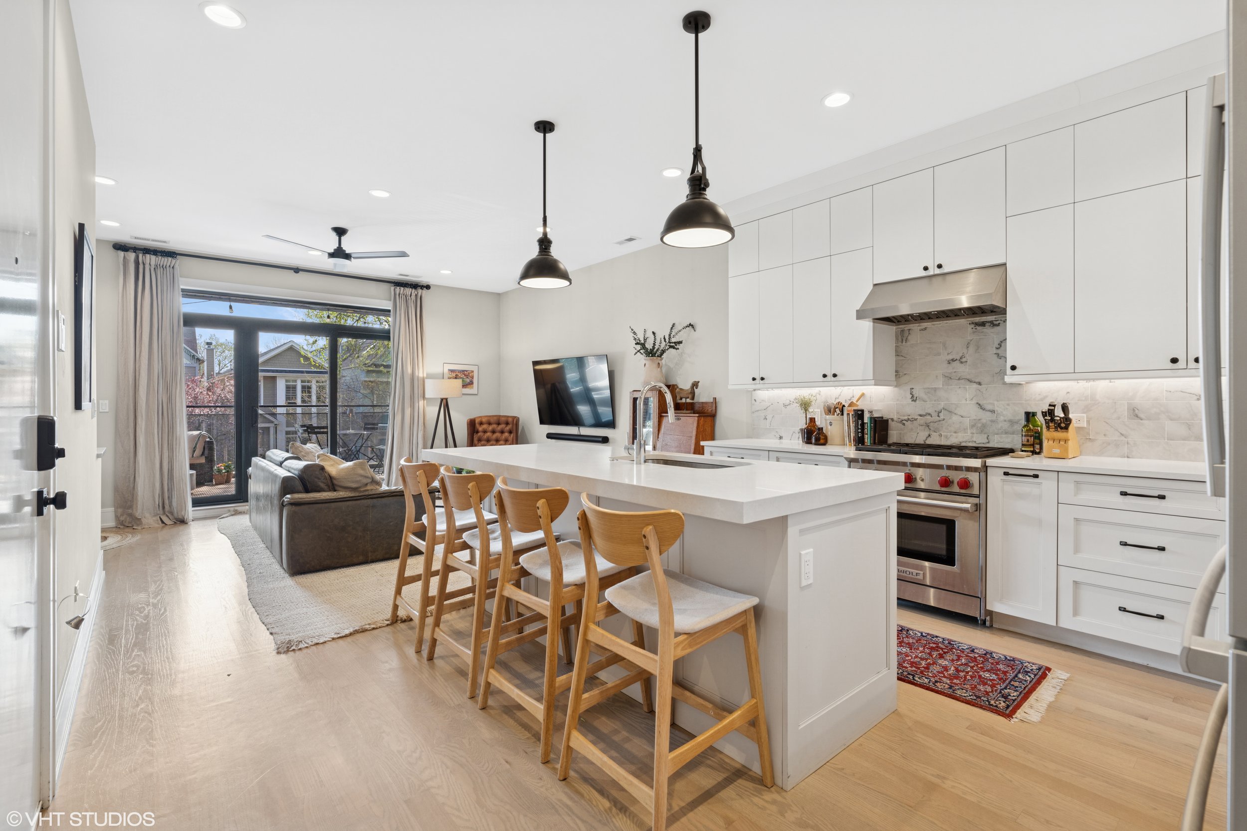 09_2846NRacineAve_Unit2_91_KitchenLivingRoom_HiRes.jpg