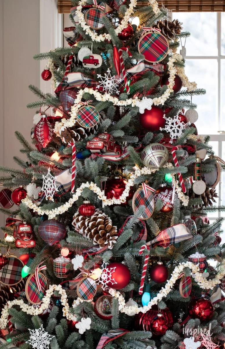 Christmas Tree with Garland.jpg