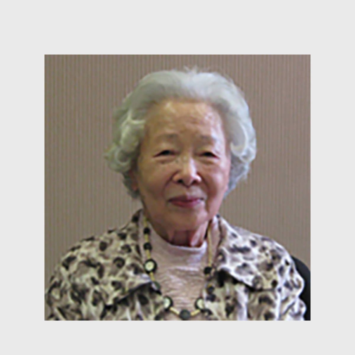 岡上淑子 Okanoue Toshiko