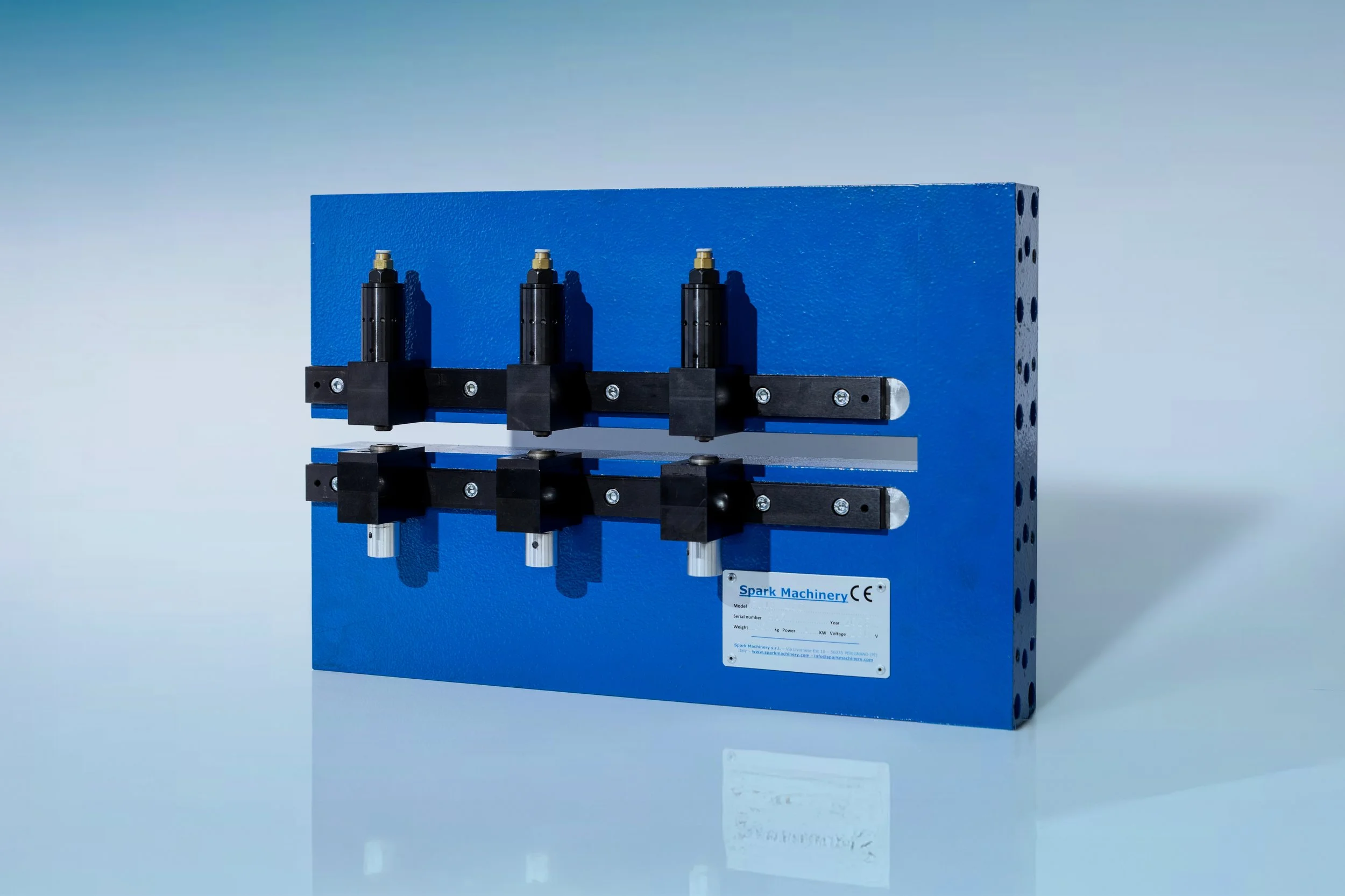 Model PU13 side unit for shaped and circular MACRO HOLES from Ø Min. 1mm to Ø Max. 50mm