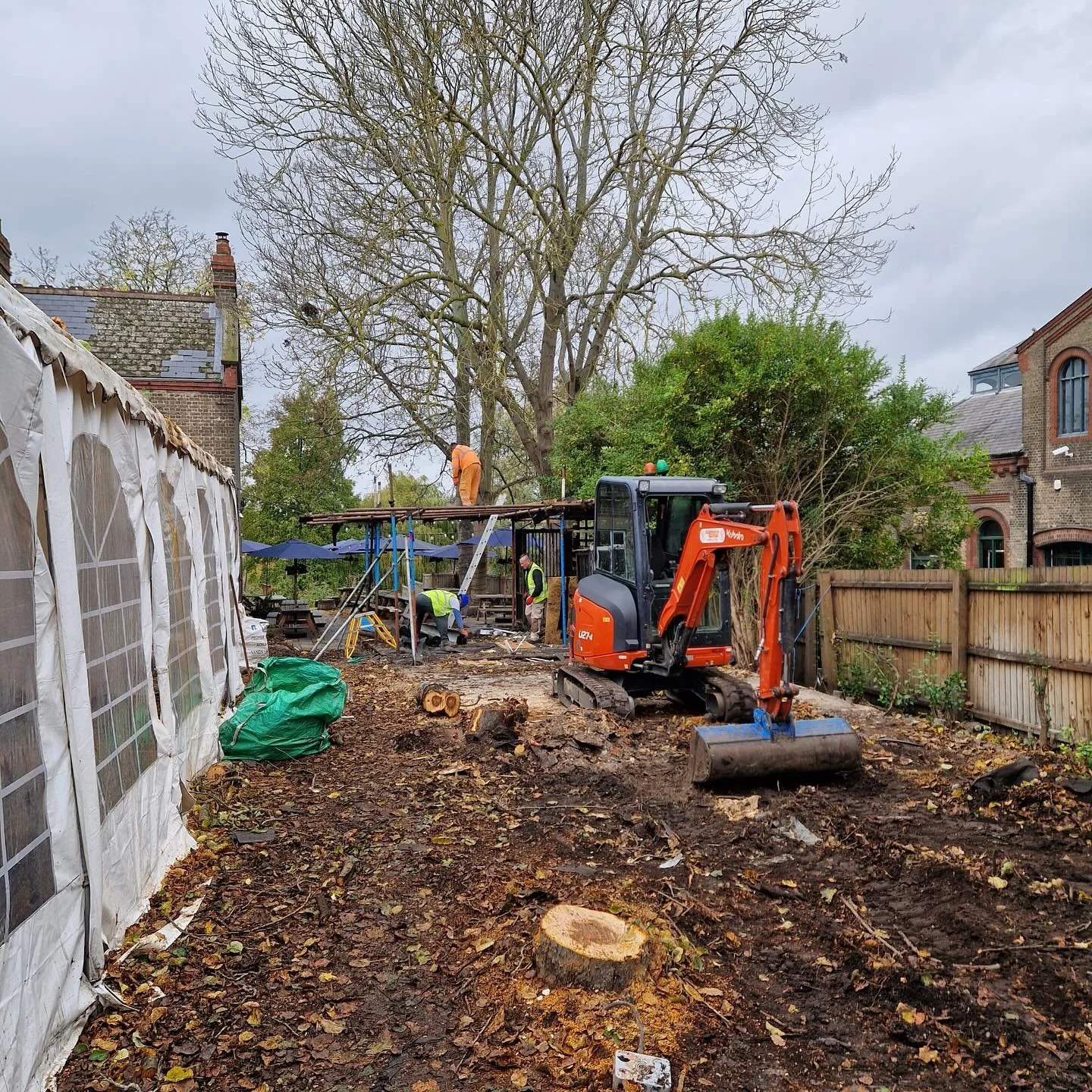 We&rsquo;re getting a glow up!

Scott&rsquo;s &amp; Calverley&rsquo;s at The Museum is currently getting a facelift, with a brand new bar and kitchen being built. We&rsquo;re still operating over the next few months and we&rsquo;ve installed a tempor
