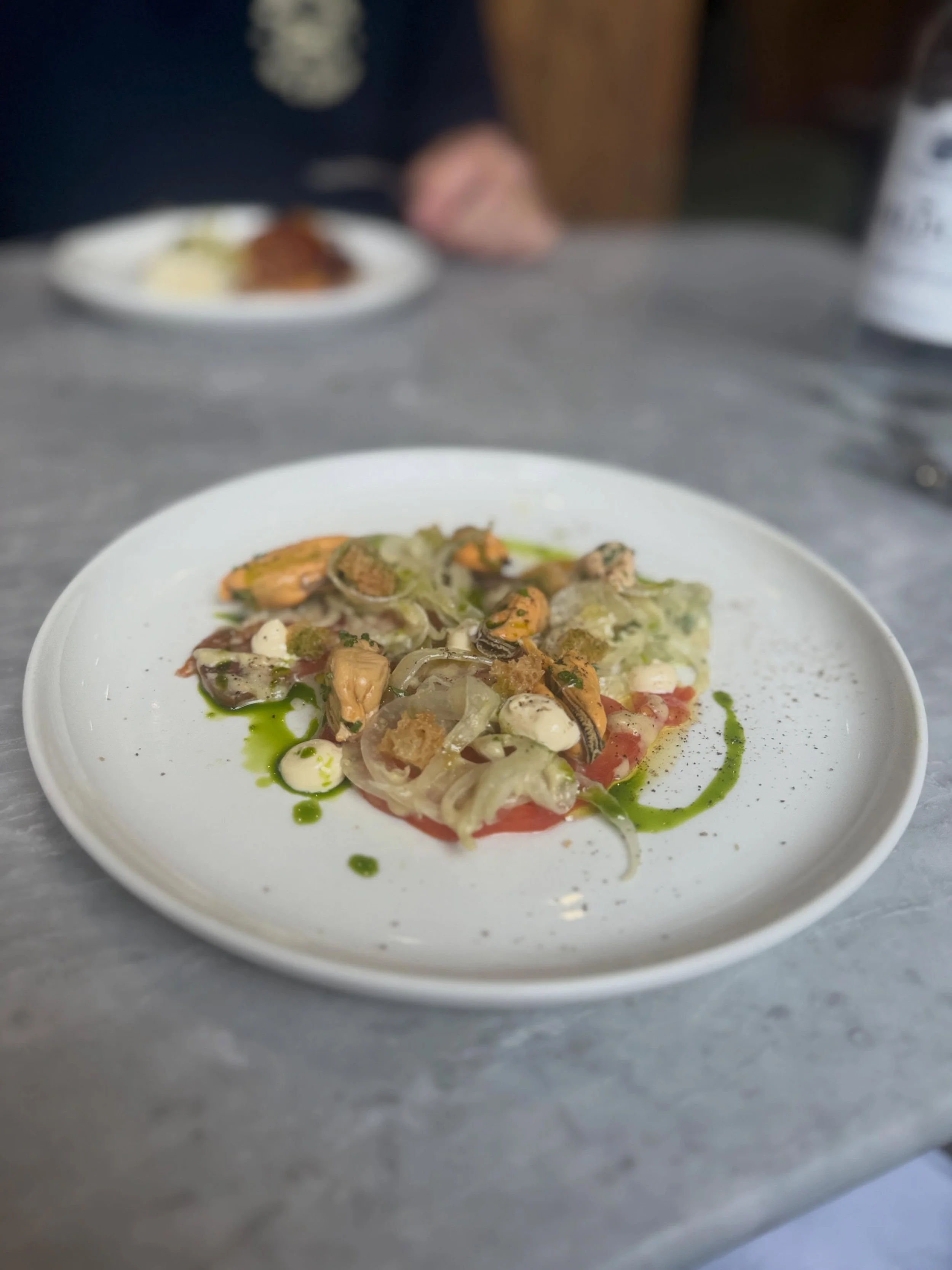 A lovely lunch @fancettsbistro shooting the shit with @thornewines today. Keep an eye out for a few new wines on the menu 🍷

Great hospitality from @danfancett and his team! The n&rsquo;duja sauce with my hake was 🌟

Mill Road ❤️