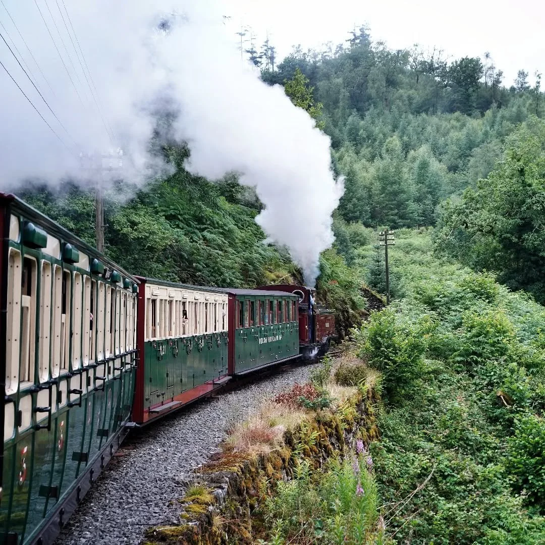 #unitedkingdom #wales #steamrailway