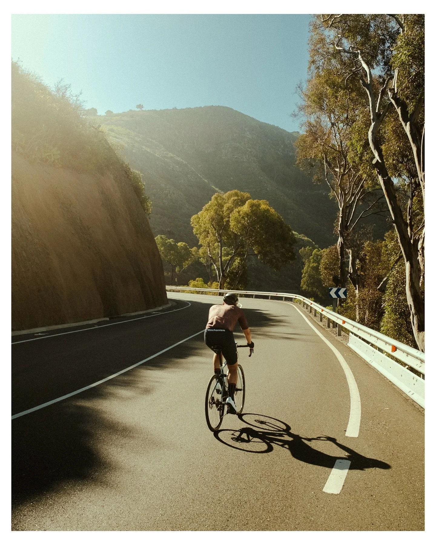The journey to Teror. 
Gran Canaria has such an incredibly varied topography, much to its advantages and disadvantages, which leads to some amazing winding roads and stunning vistas that are all intertwined. On our journey to the stunning mountain v