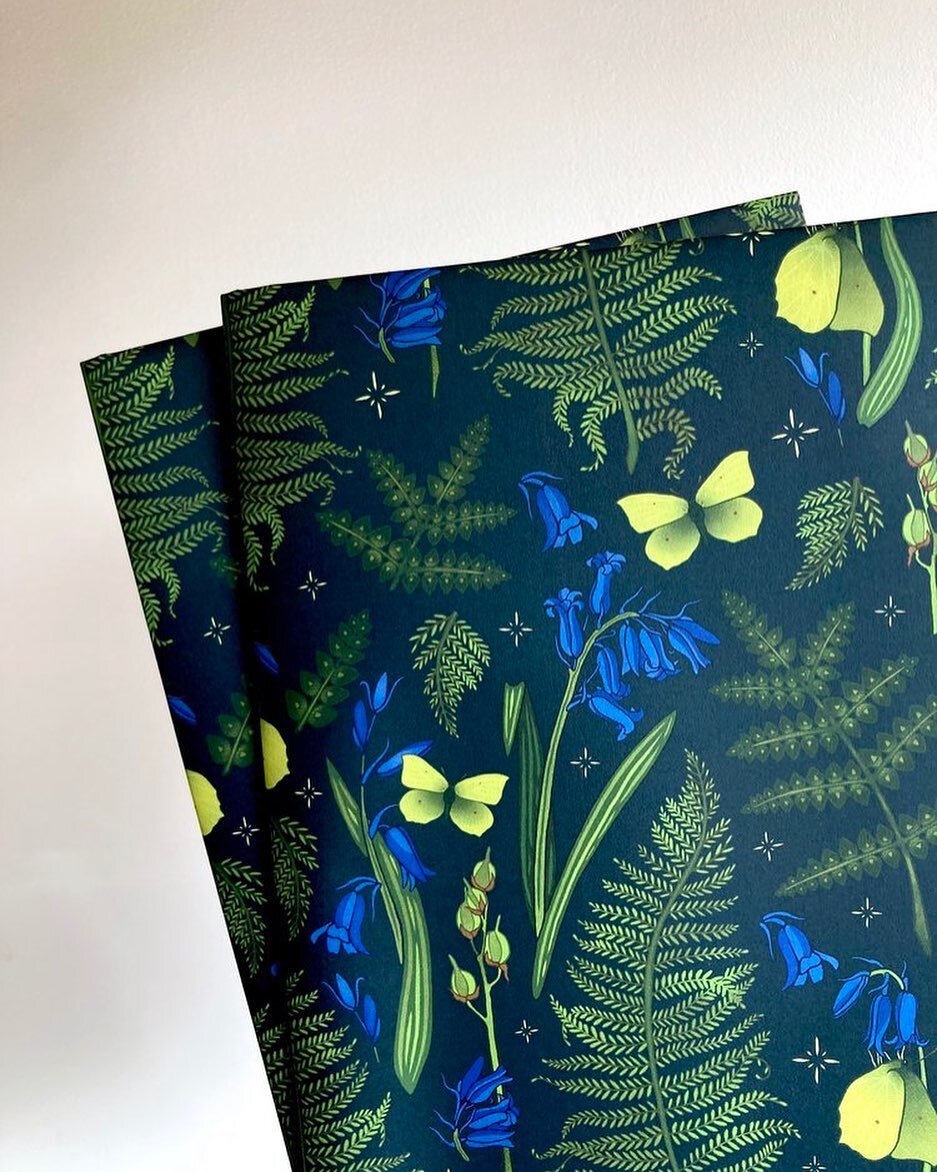 Did you know our patterned papers aren&rsquo;t just fancy gift wrap? 👀 They&rsquo;re double-sided, soft and uncoated, which makes them perfect for all kinds of paper craft, scrapbooking, origami and bookbinding. What would you use them for? ✨