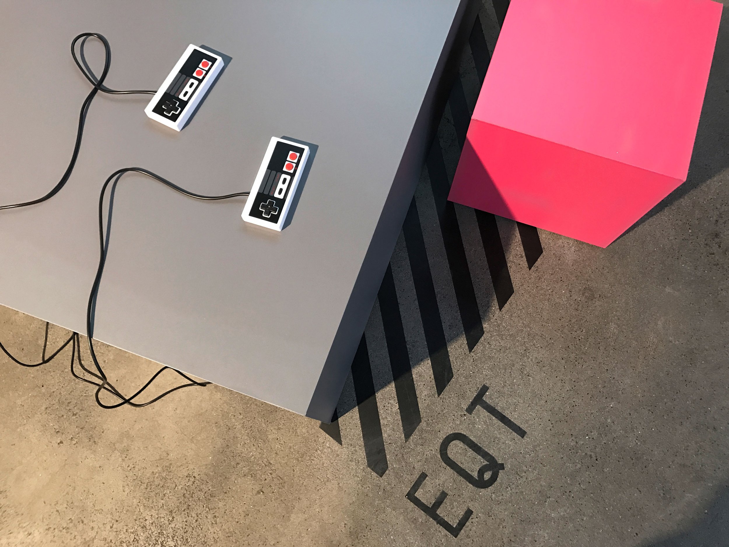 adi_EQT_controlers.jpg