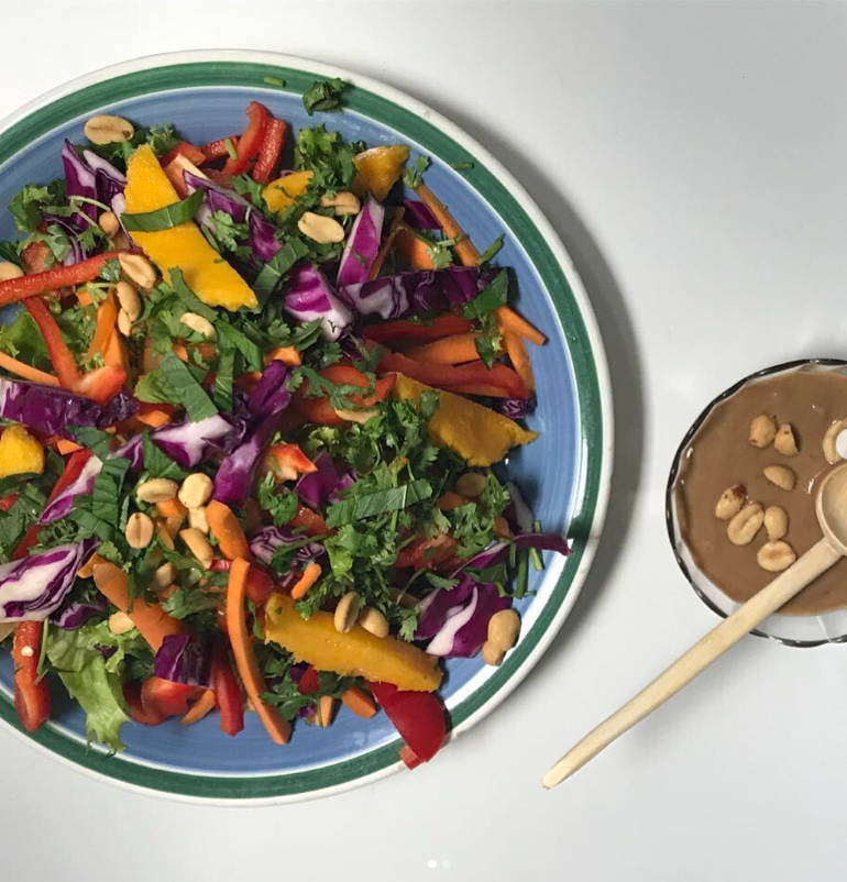 Ensalada Tailandesa con Fideos de Arroz