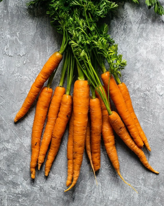 BENEFICIOS DE LAS ZANAHORIAS