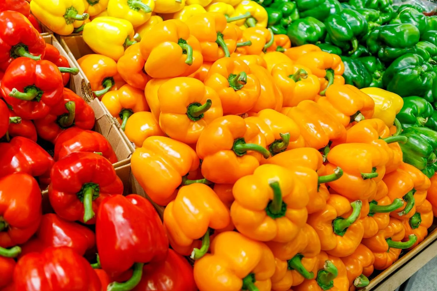 BENEFICIOS DE LOS CHILES PIMIENTOS