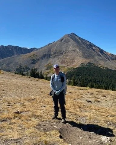 Photo of Thomas Syzek while hiking