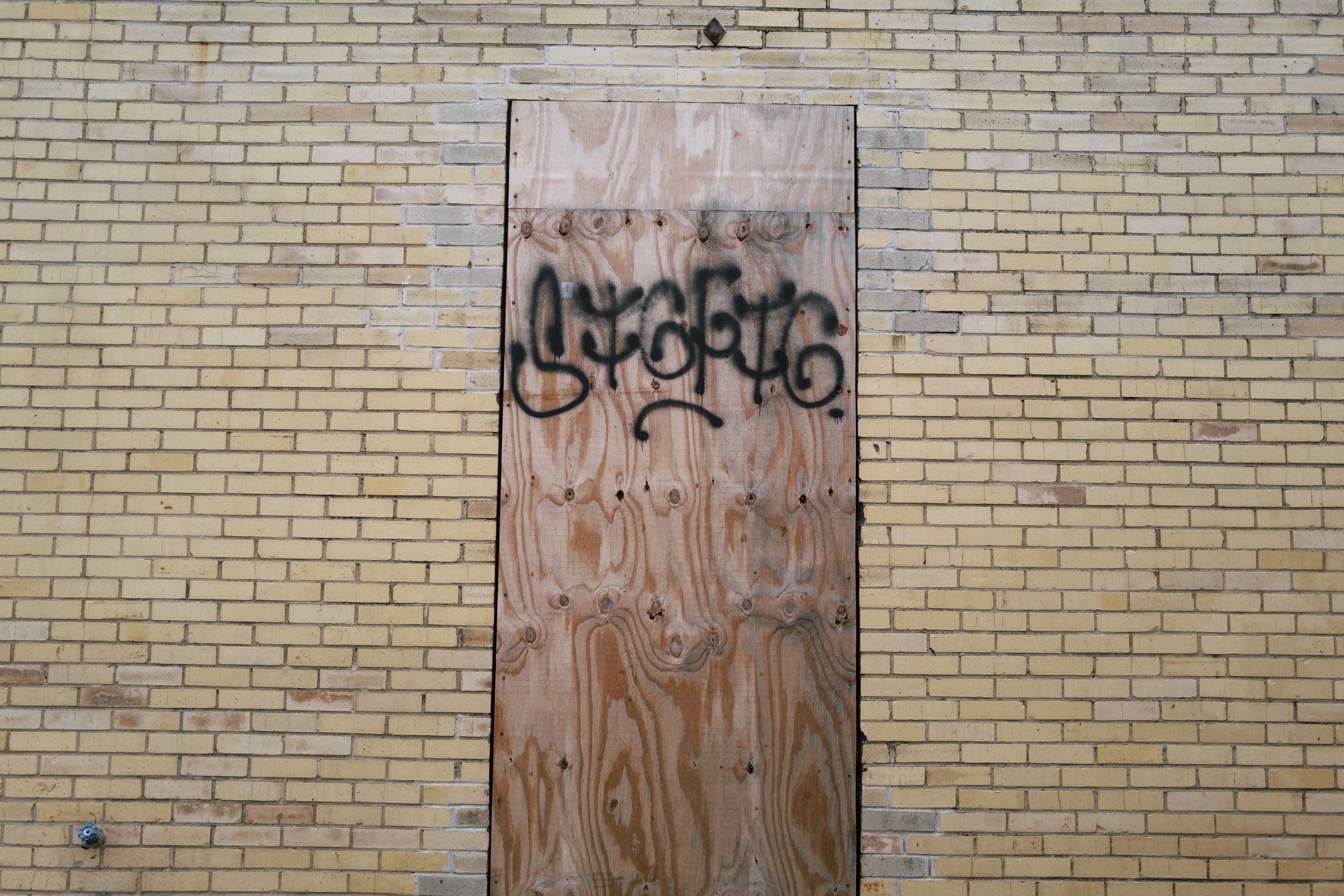 L1000881.jpg
