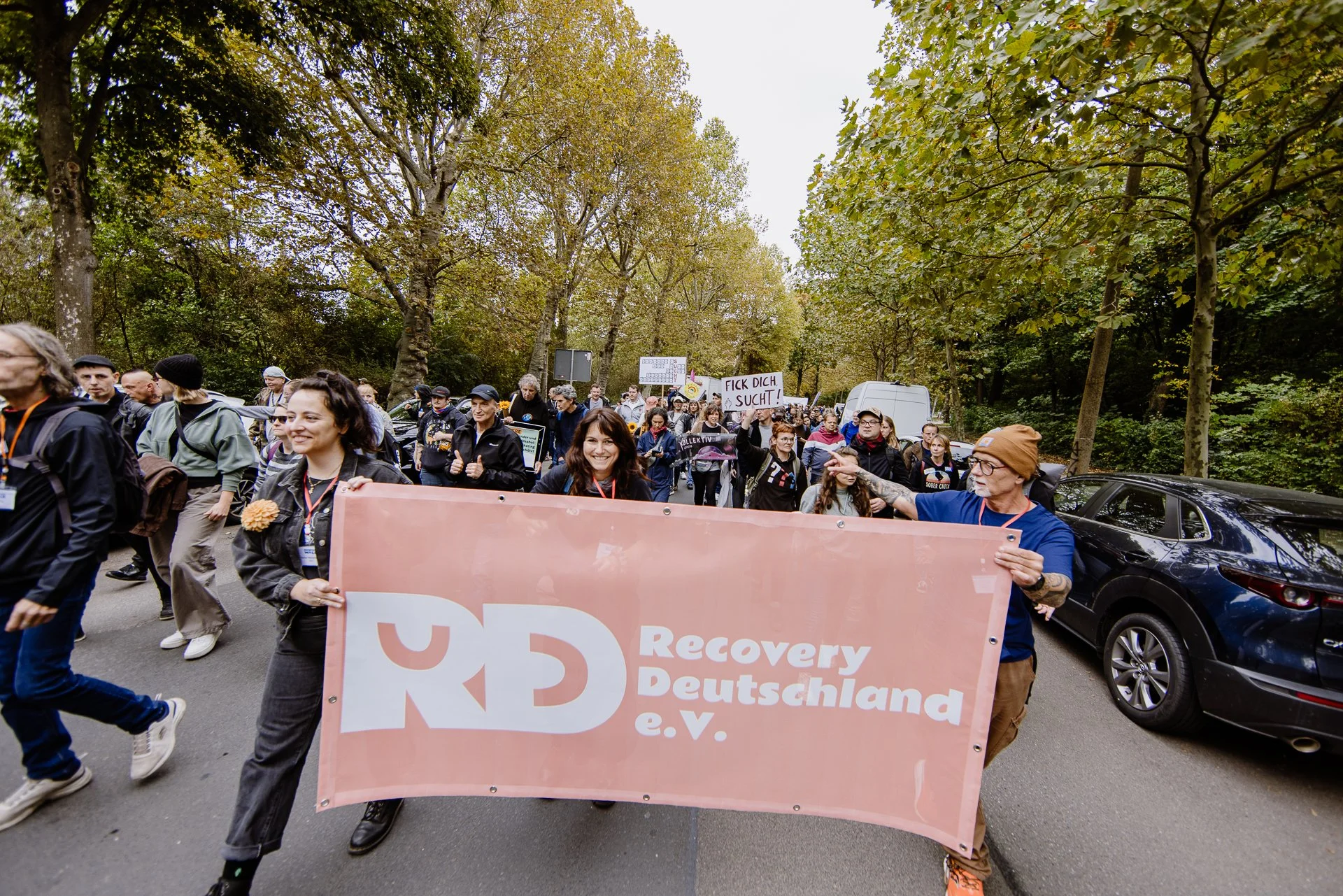 Rund 700 Menschen gingen am 27. September gemeinsam für Genesung auf die Straße 
Foto: Simona Bednarek