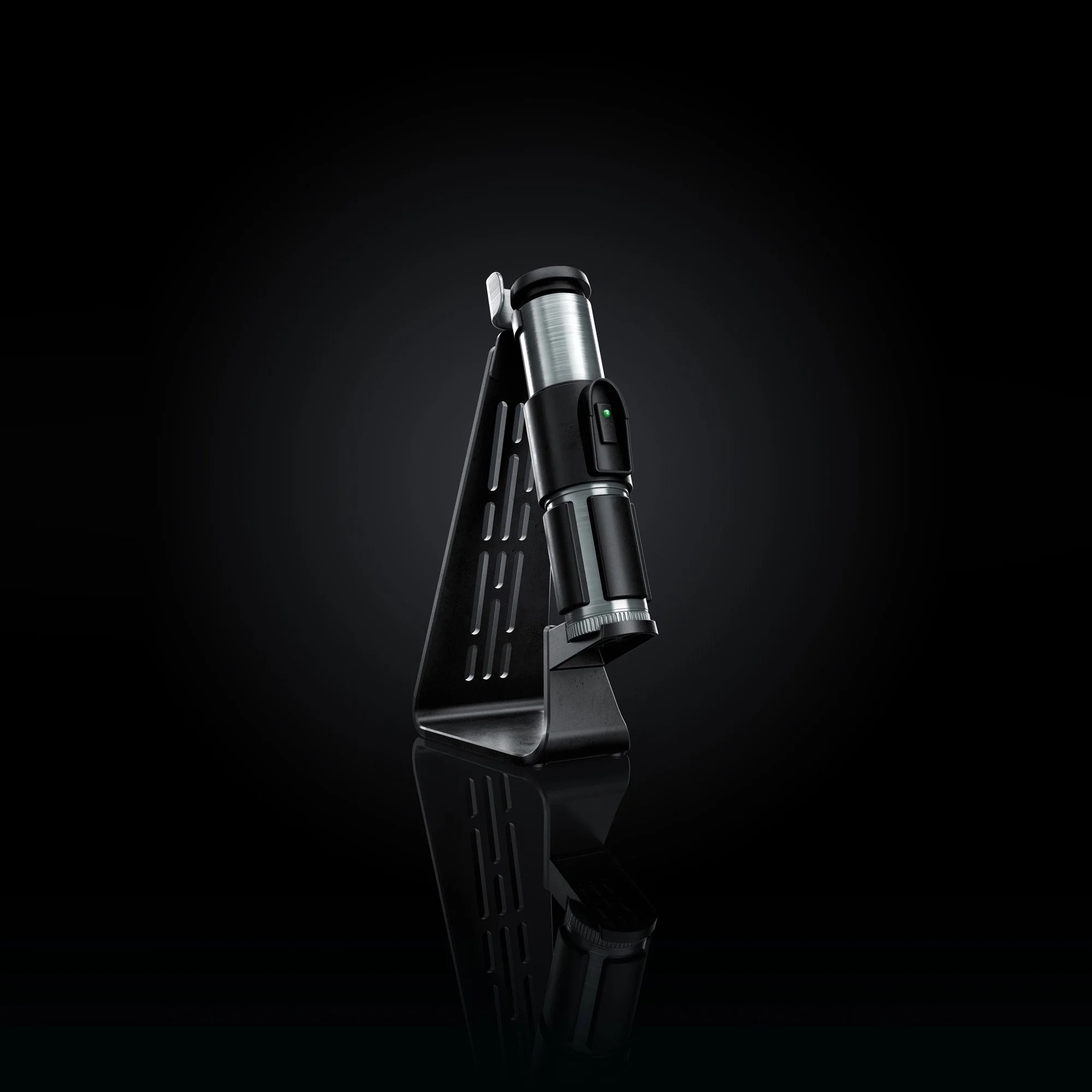 SW_FX_Elite_Yoda_hilt_on_Stand.jpg
